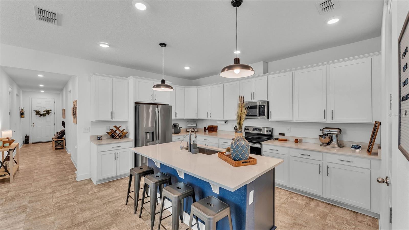 Image 2 of 41 For 1725 Hill Top Drive