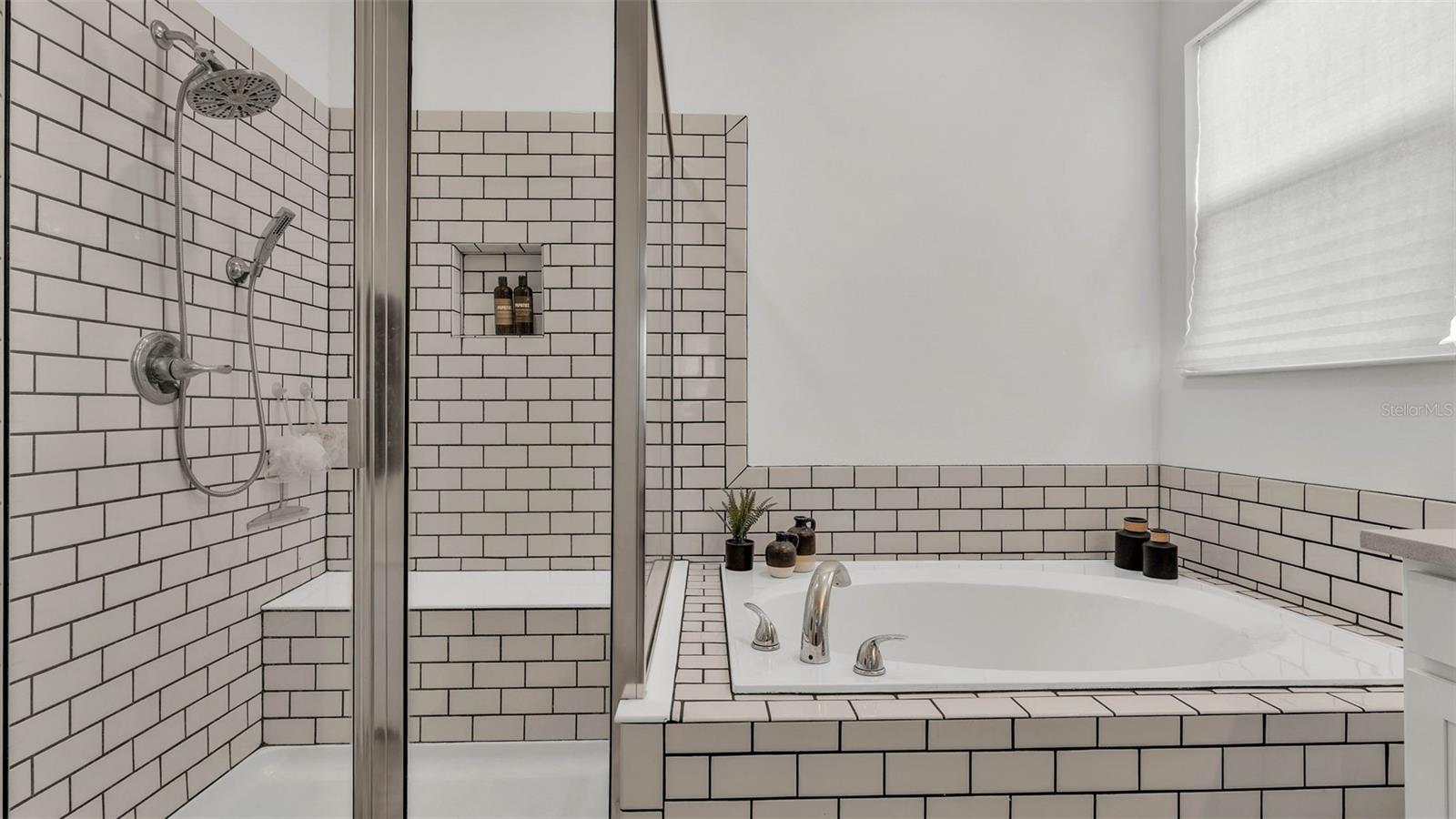 Image 20 of 41 For 1725 Hill Top Drive