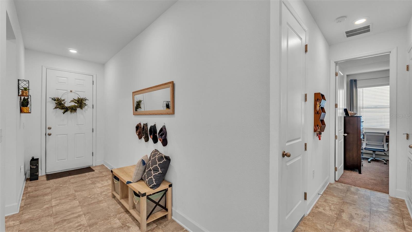 Image 29 of 41 For 1725 Hill Top Drive