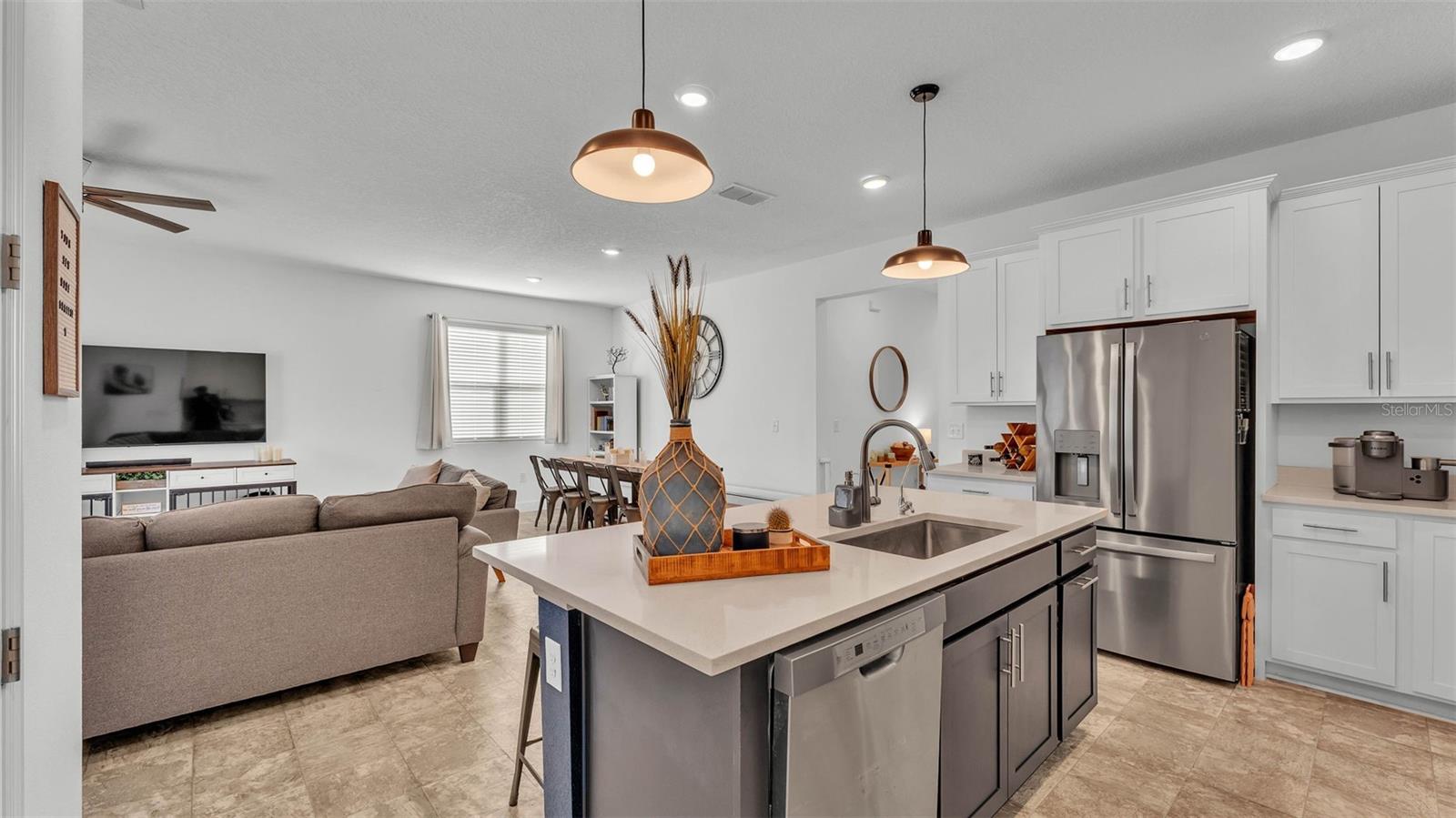 Image 8 of 41 For 1725 Hill Top Drive