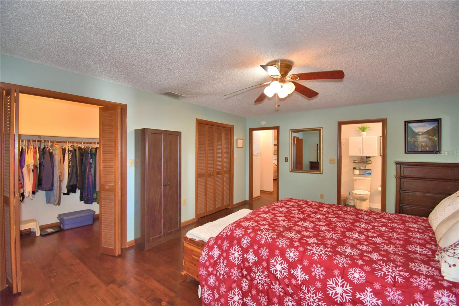 Image 19 of 57 For 236 Pinellas Street