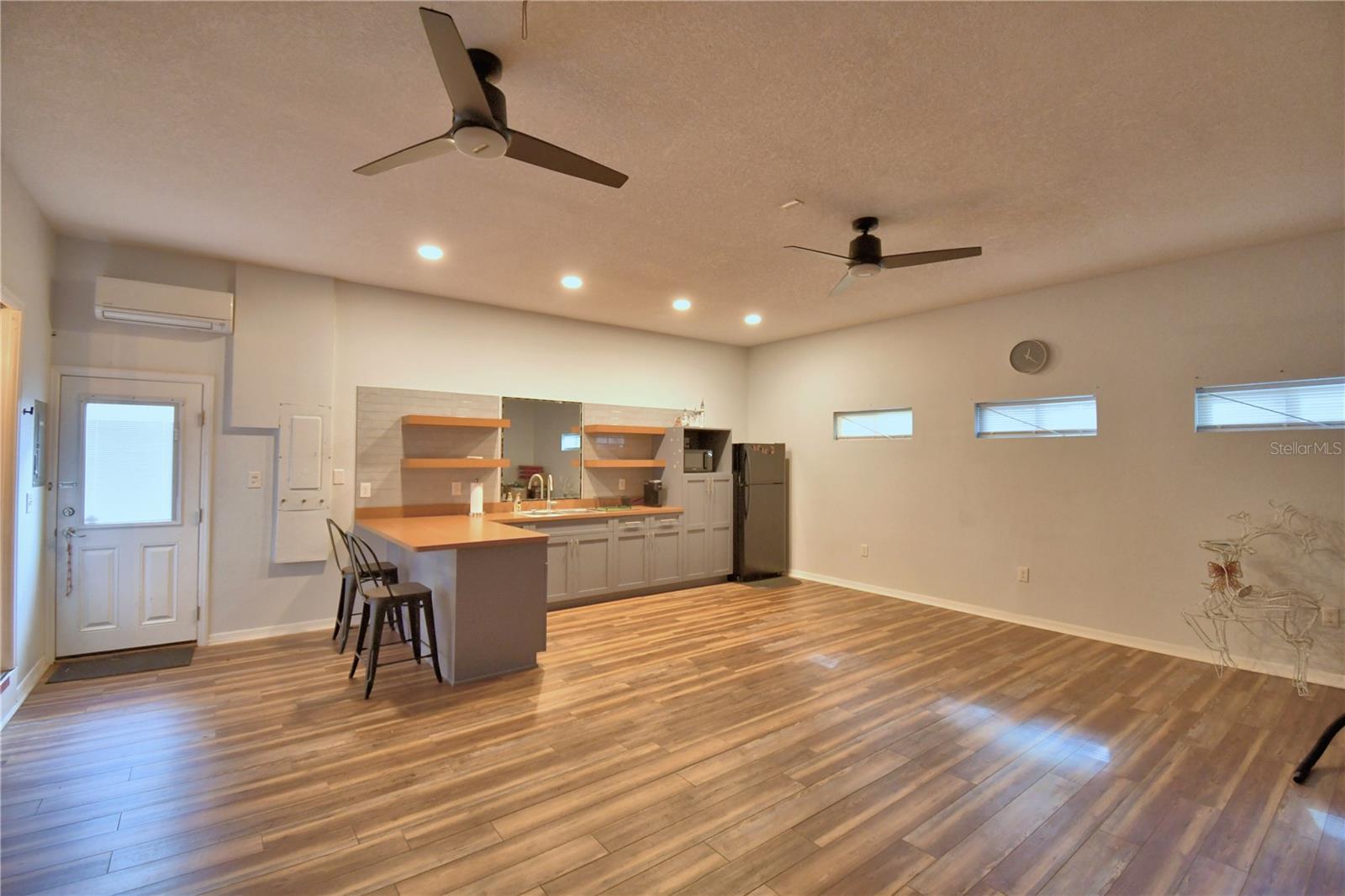 Image 36 of 57 For 236 Pinellas Street