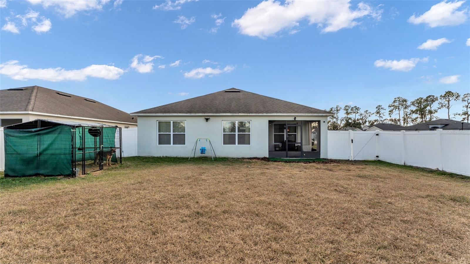 Image 26 of 32 For 198 St Thomas Drive