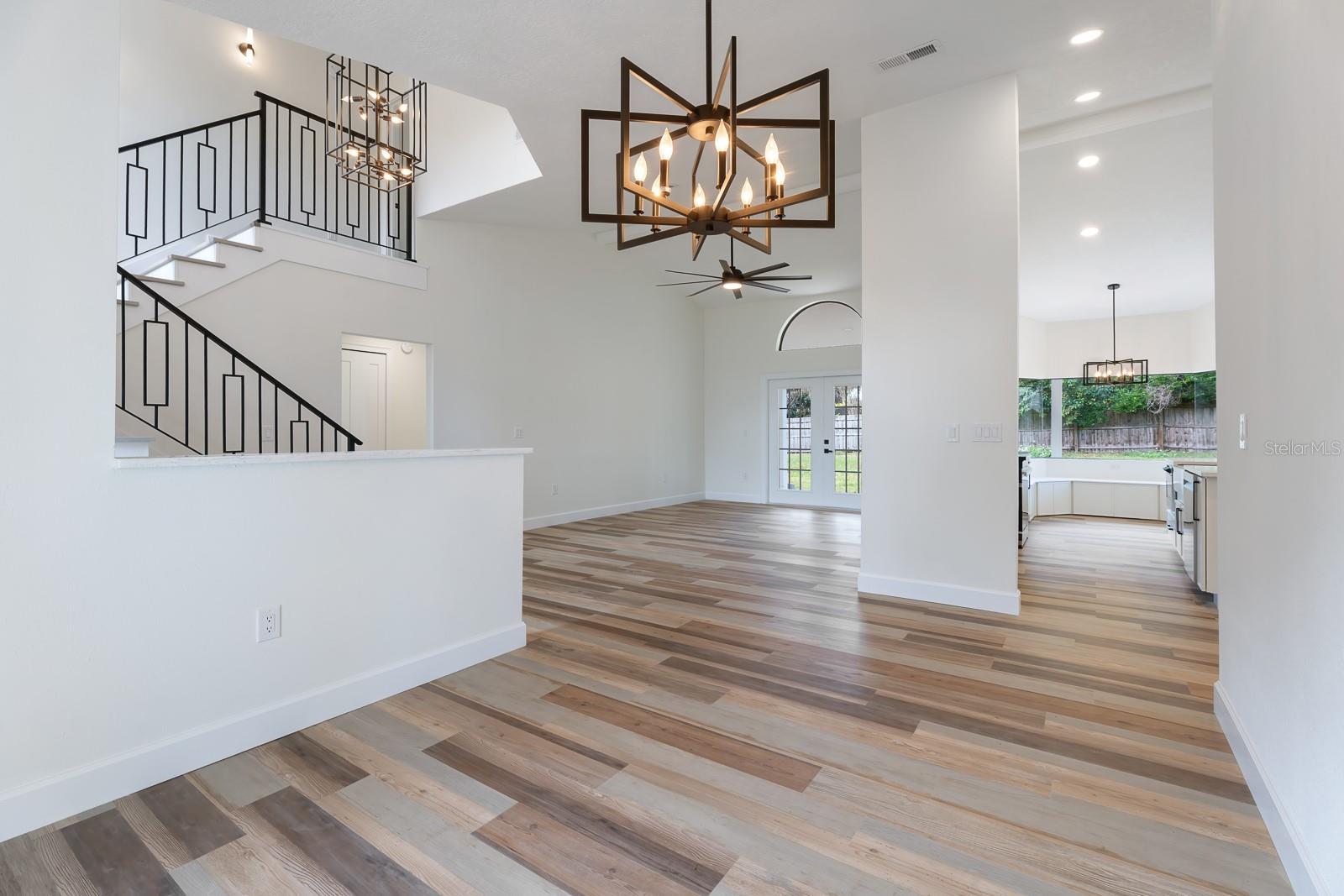 Image 12 of 62 For 1944 Vista View Drive