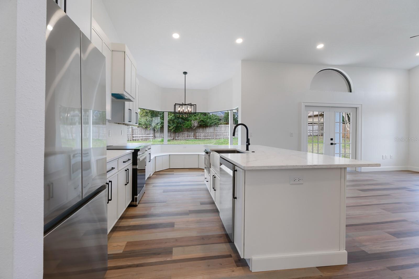 Image 14 of 62 For 1944 Vista View Drive