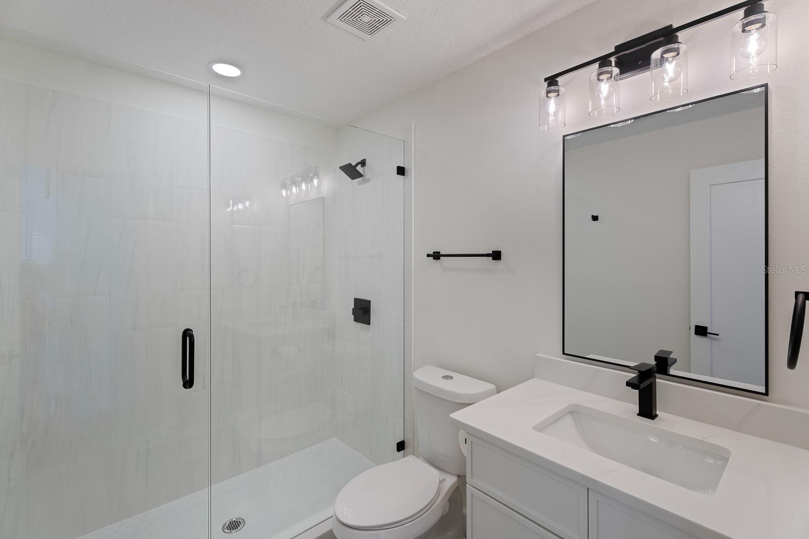 Image 24 of 62 For 1944 Vista View Drive