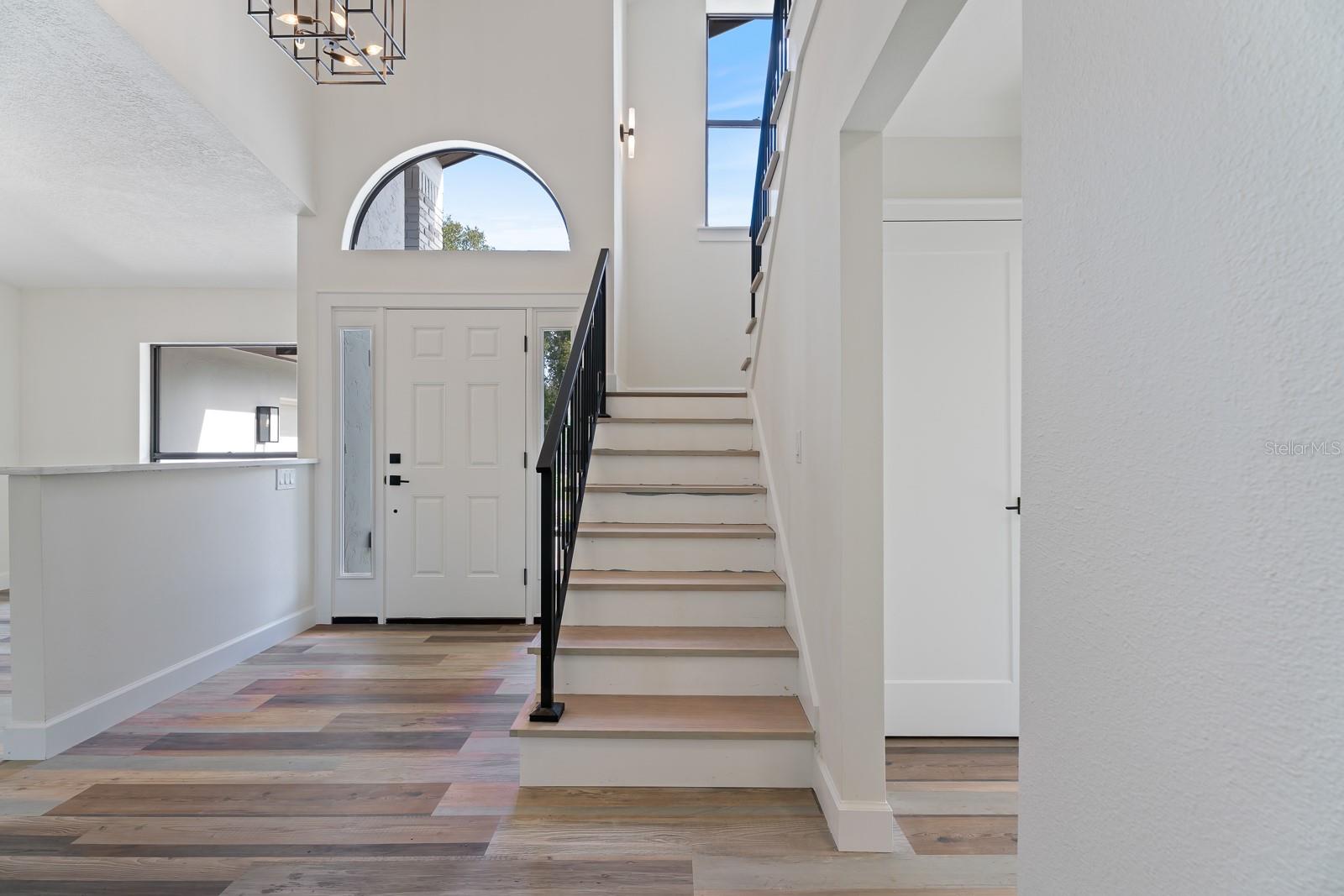 Image 38 of 62 For 1944 Vista View Drive