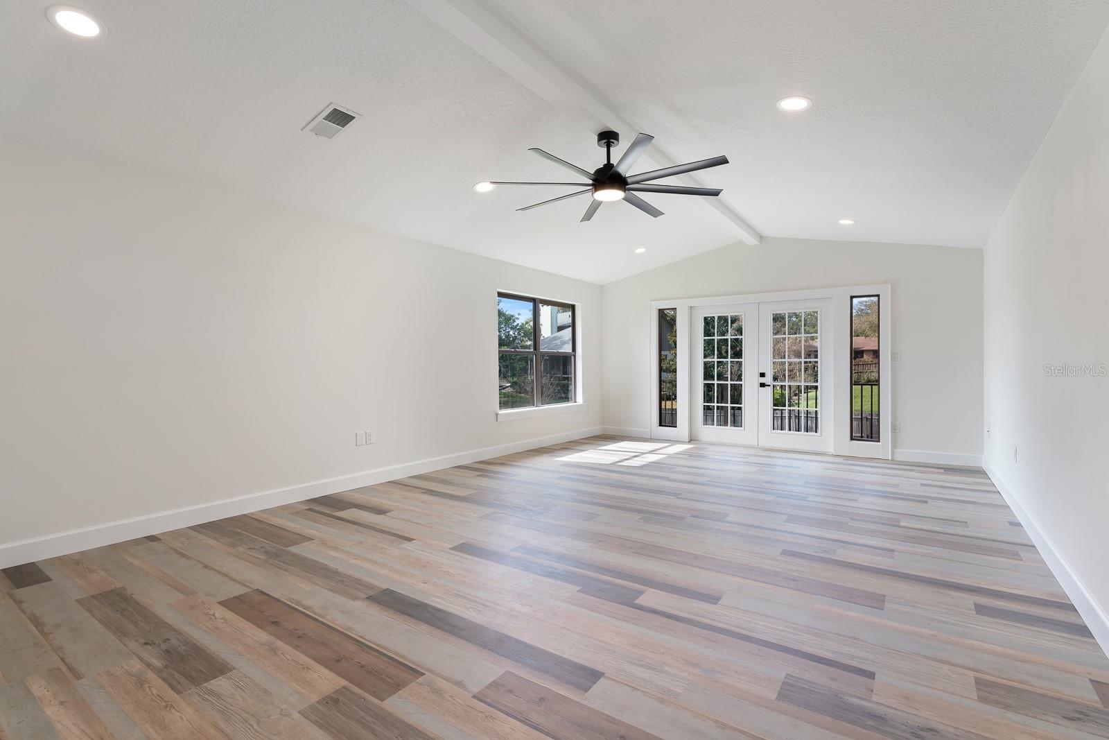 Image 40 of 62 For 1944 Vista View Drive