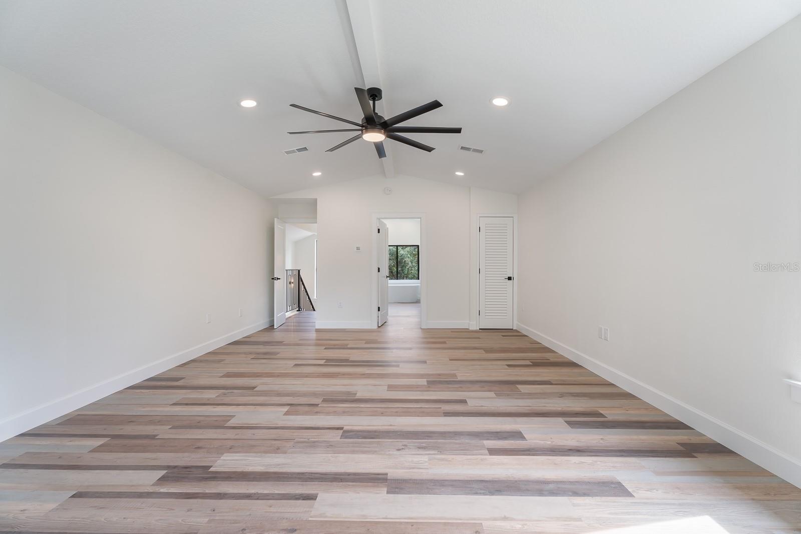 Image 43 of 62 For 1944 Vista View Drive