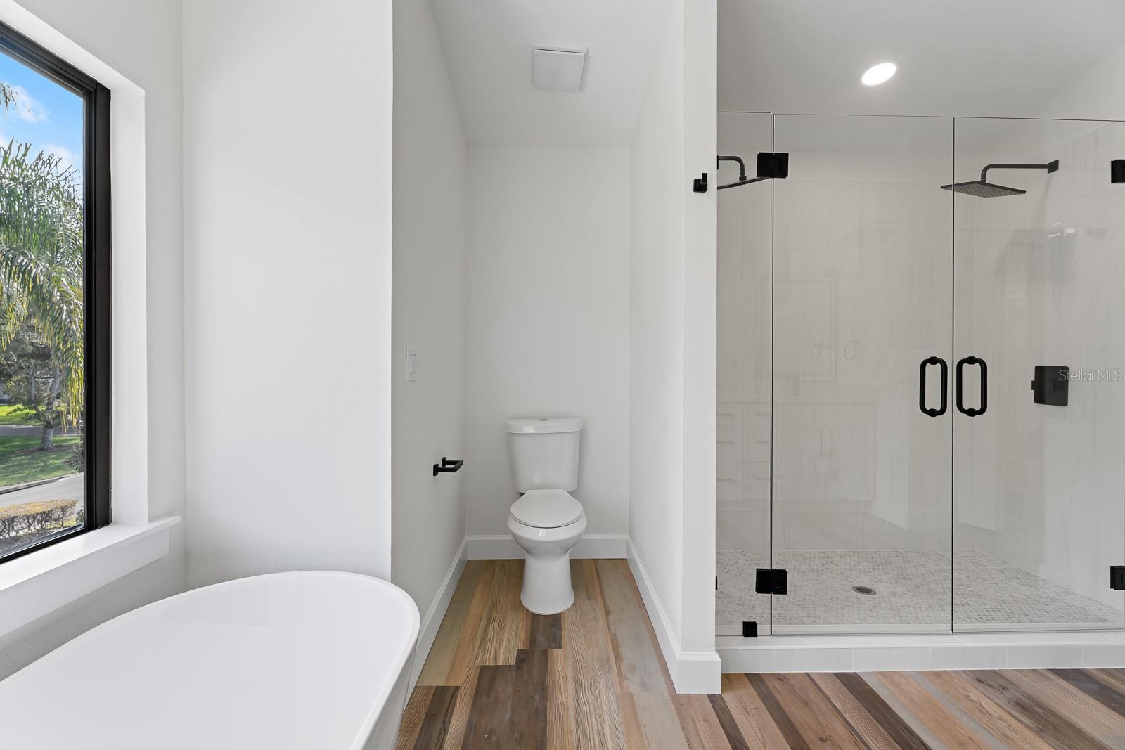 Image 49 of 62 For 1944 Vista View Drive