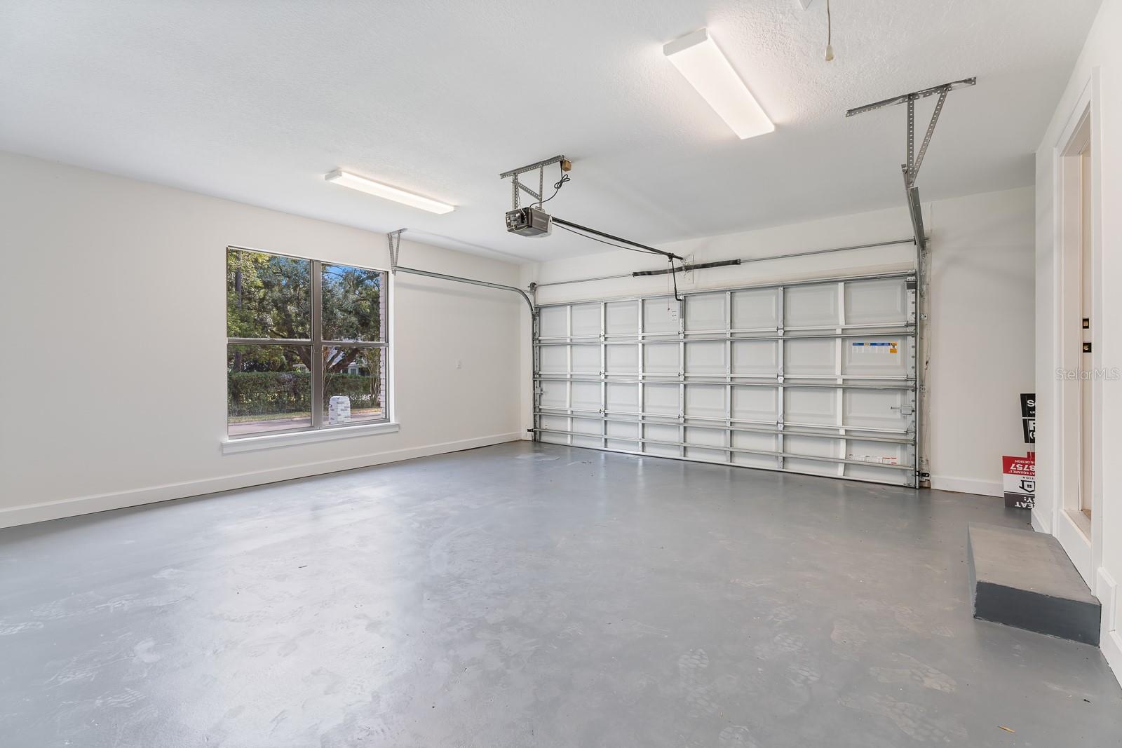 Image 54 of 62 For 1944 Vista View Drive