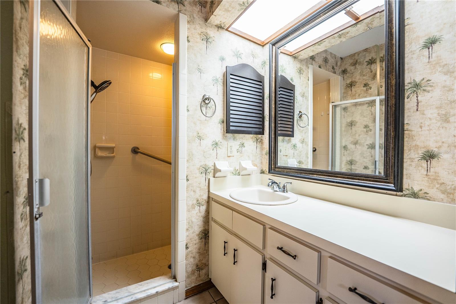 Image 32 of 65 For 2025 Sylvester Road Aa1