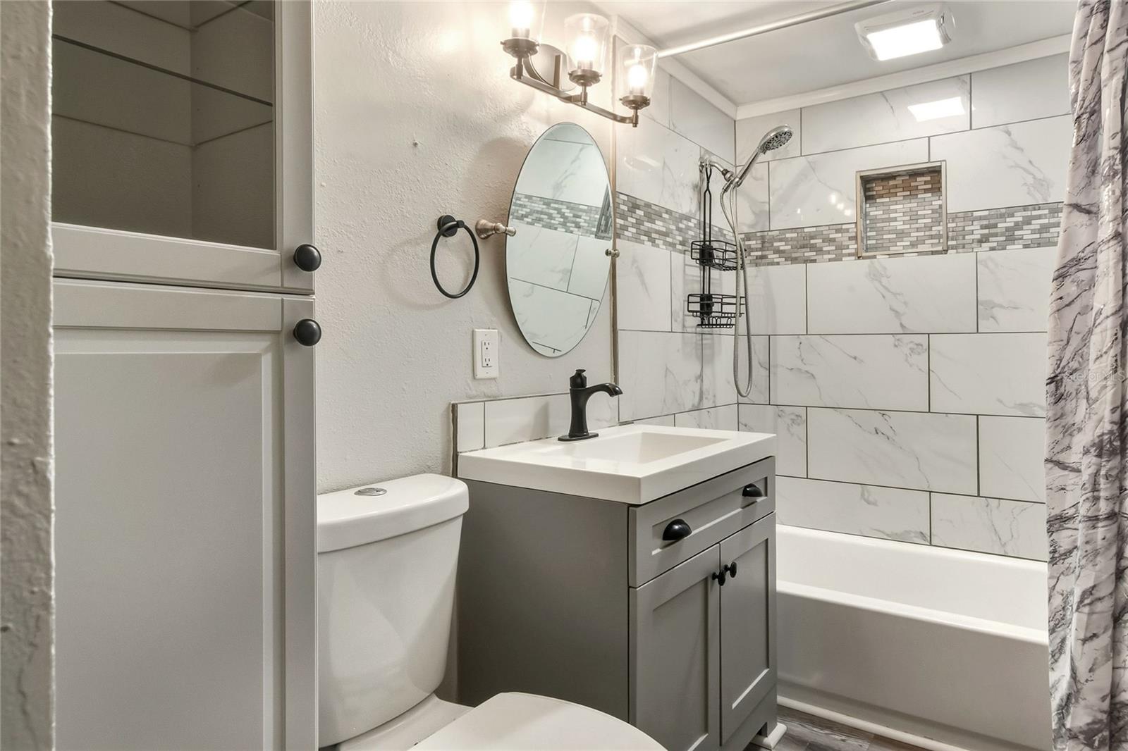 Image 18 of 37 For 3210 Decatur Avenue