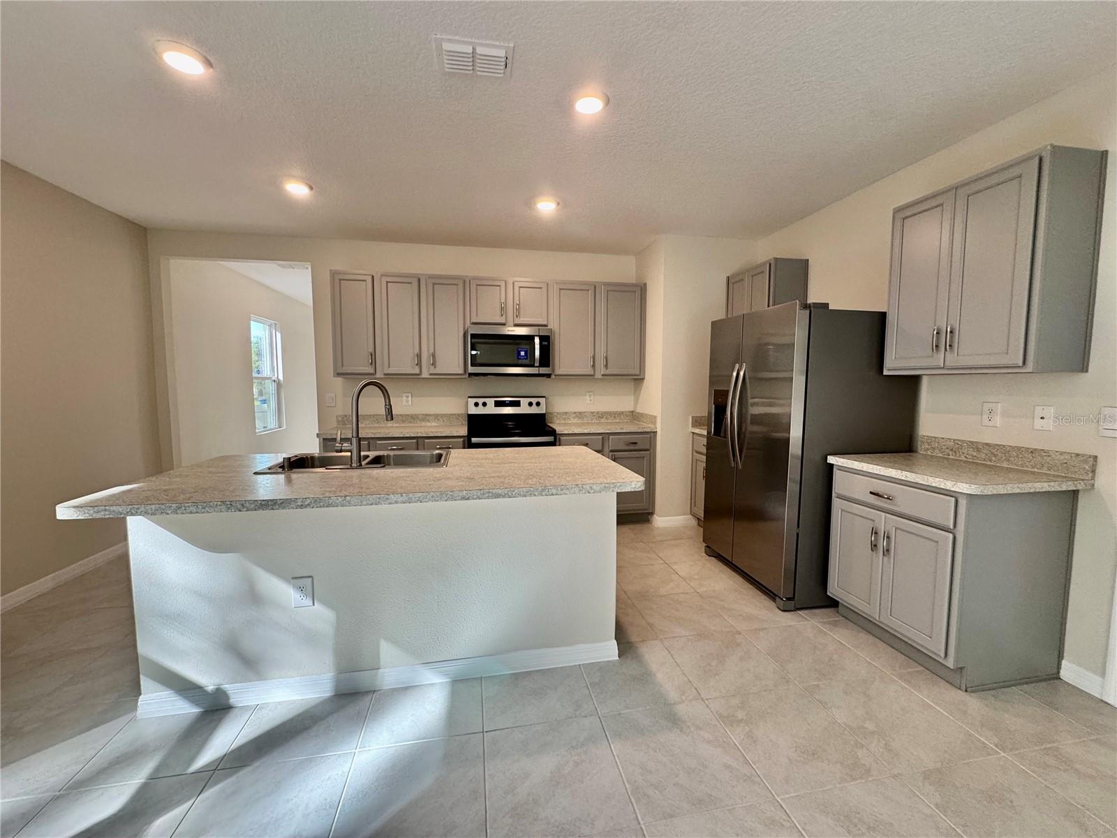 Image 10 of 39 For 309 Gina Lane