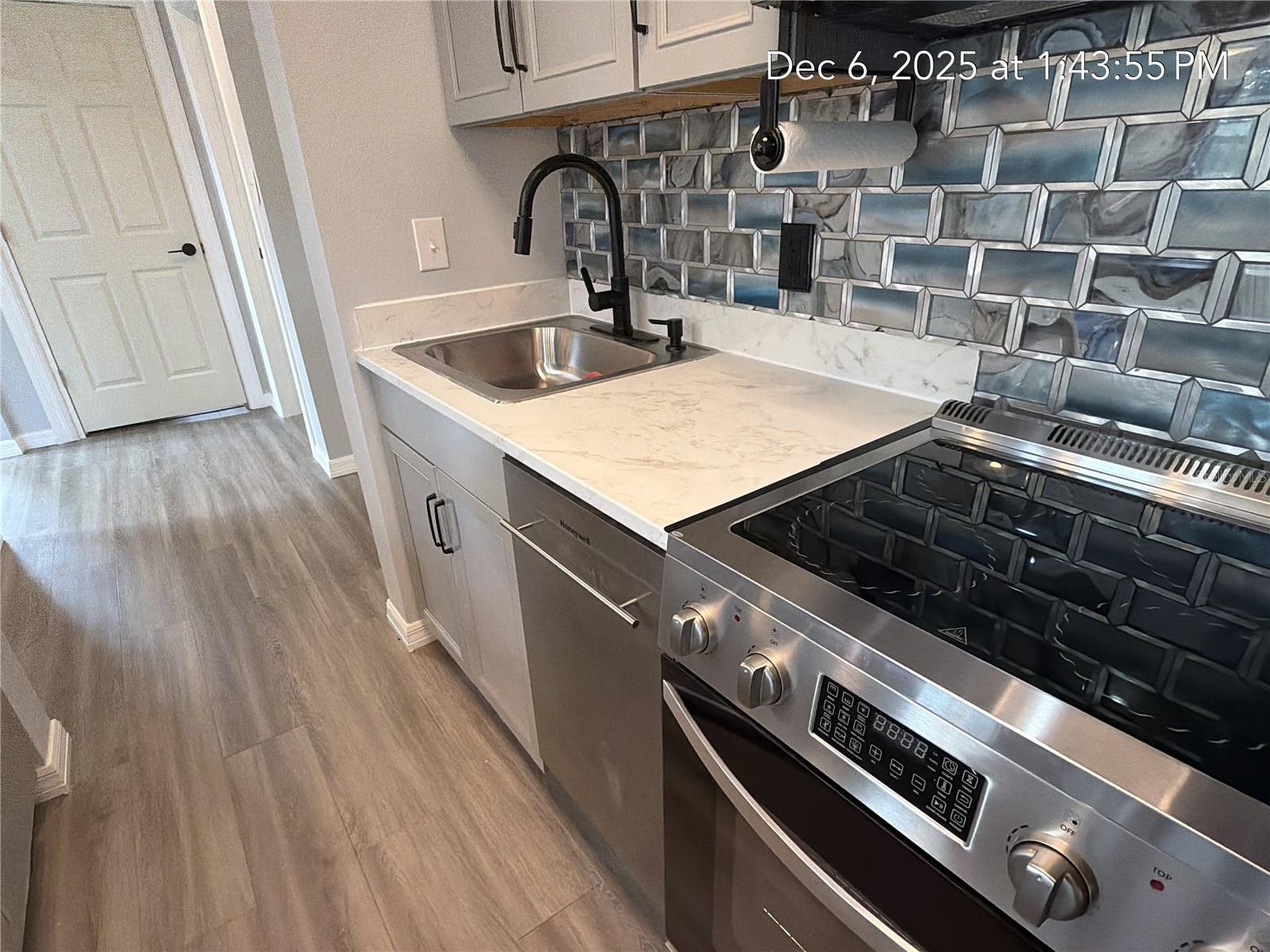 Listing photo id 62 for 1919 North A Street