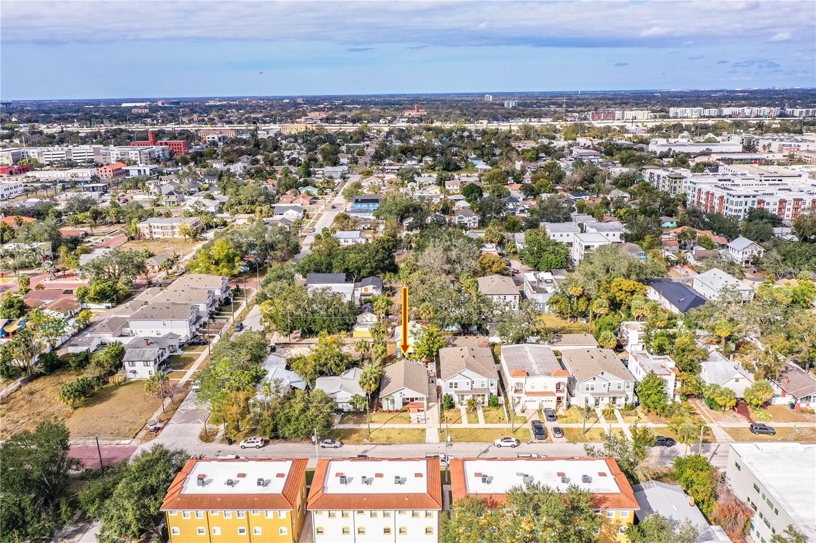 Listing photo id 79 for 1919 North A Street