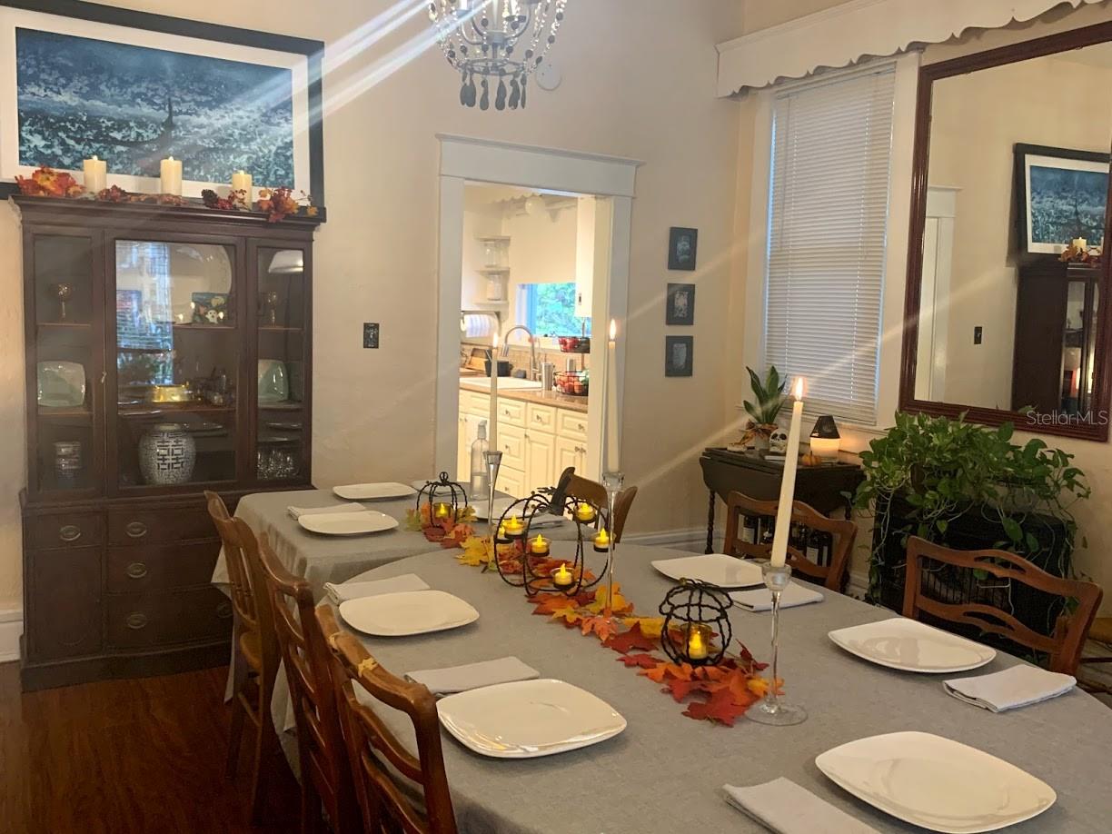 Listing photo id 89 for 1919 North A Street