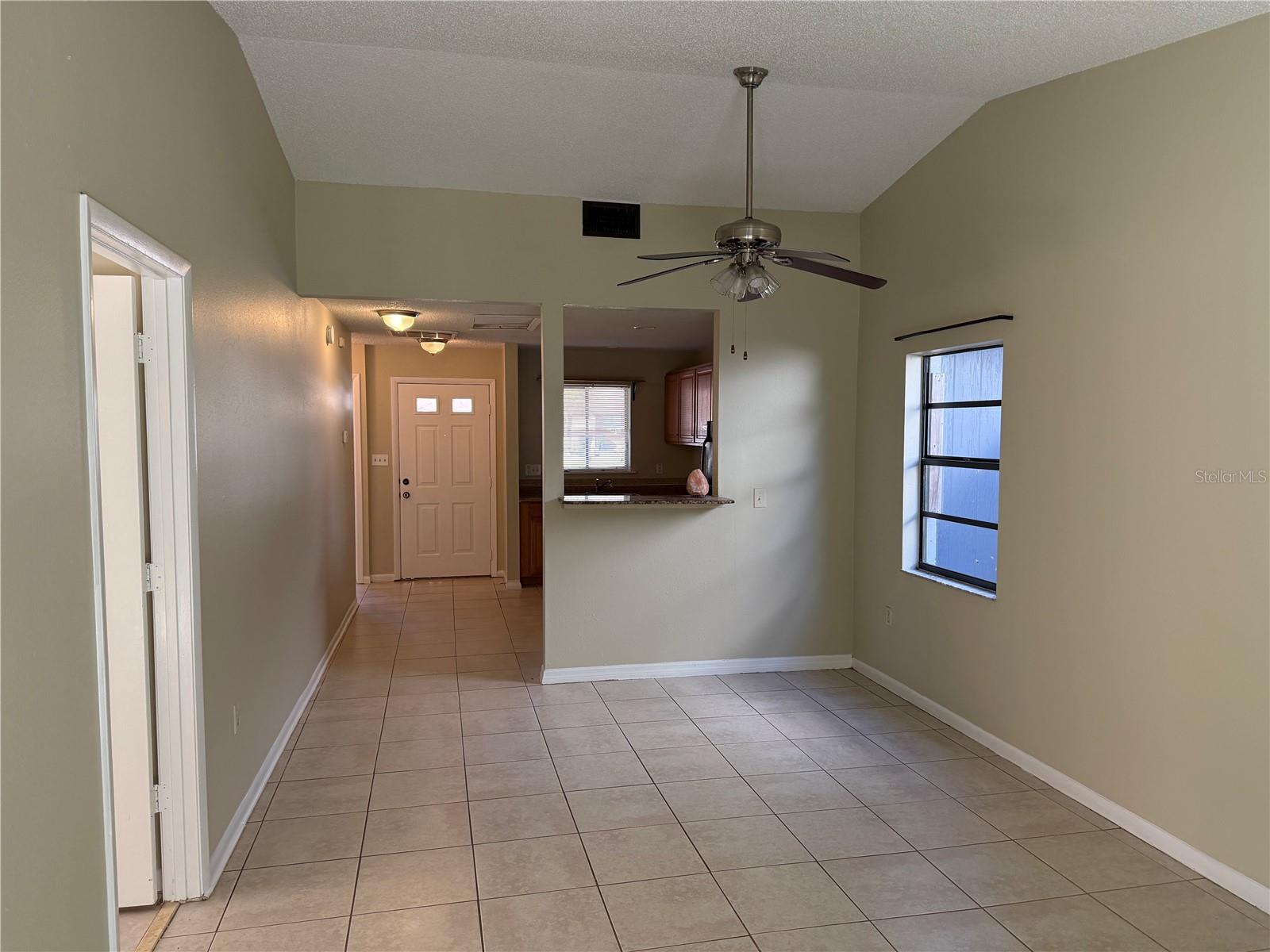 Image 6 of 9 For 1010 Old South Drive