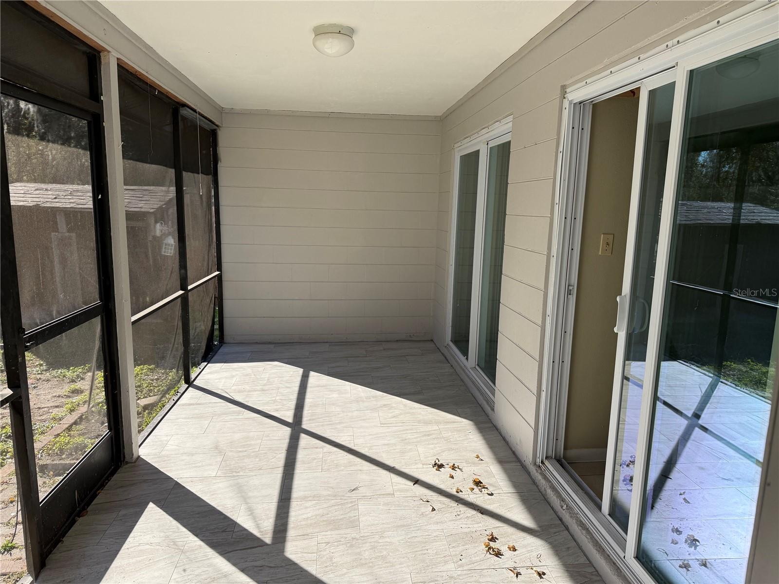 Image 7 of 9 For 1010 Old South Drive