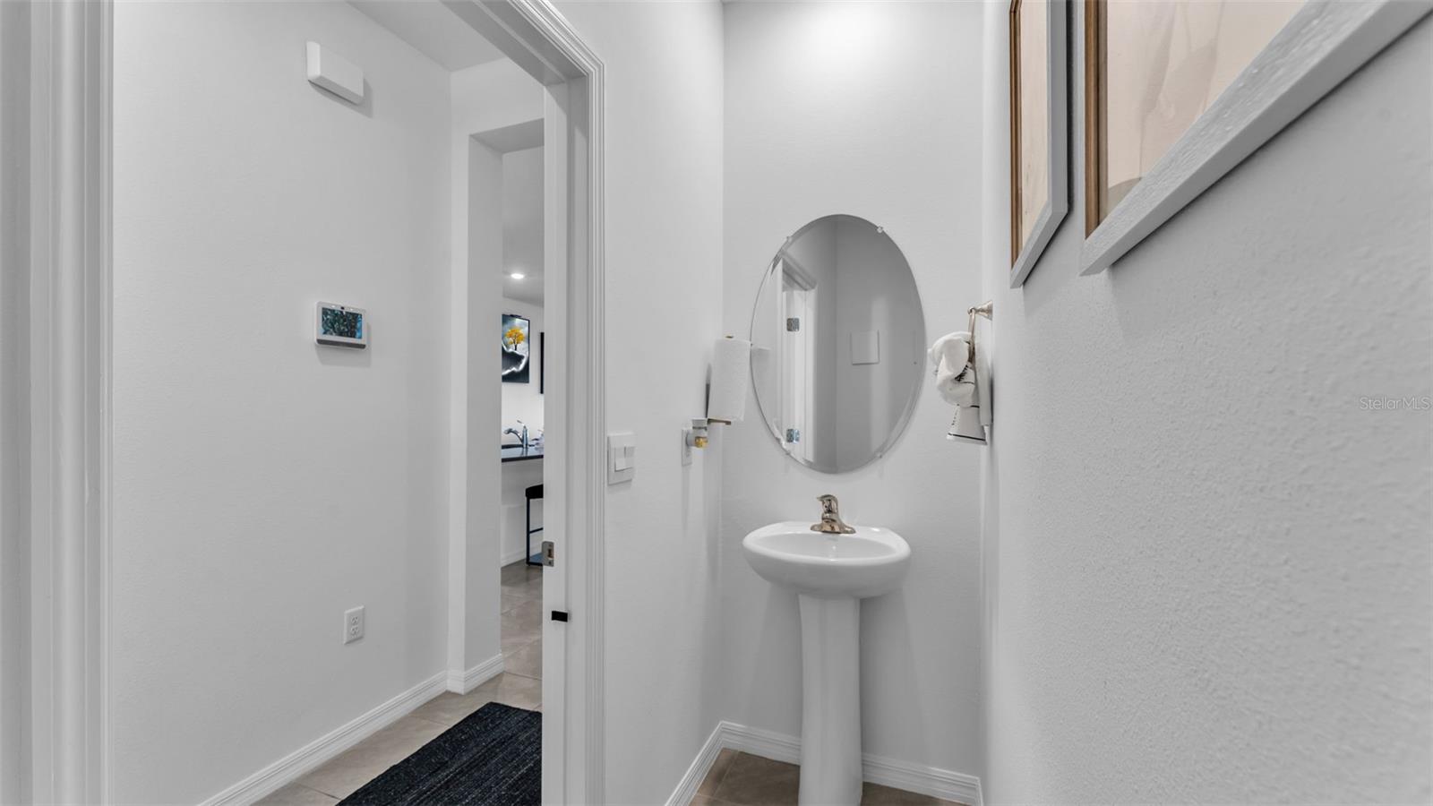 Listing photo id 12 for 3532 White Dandelion Court