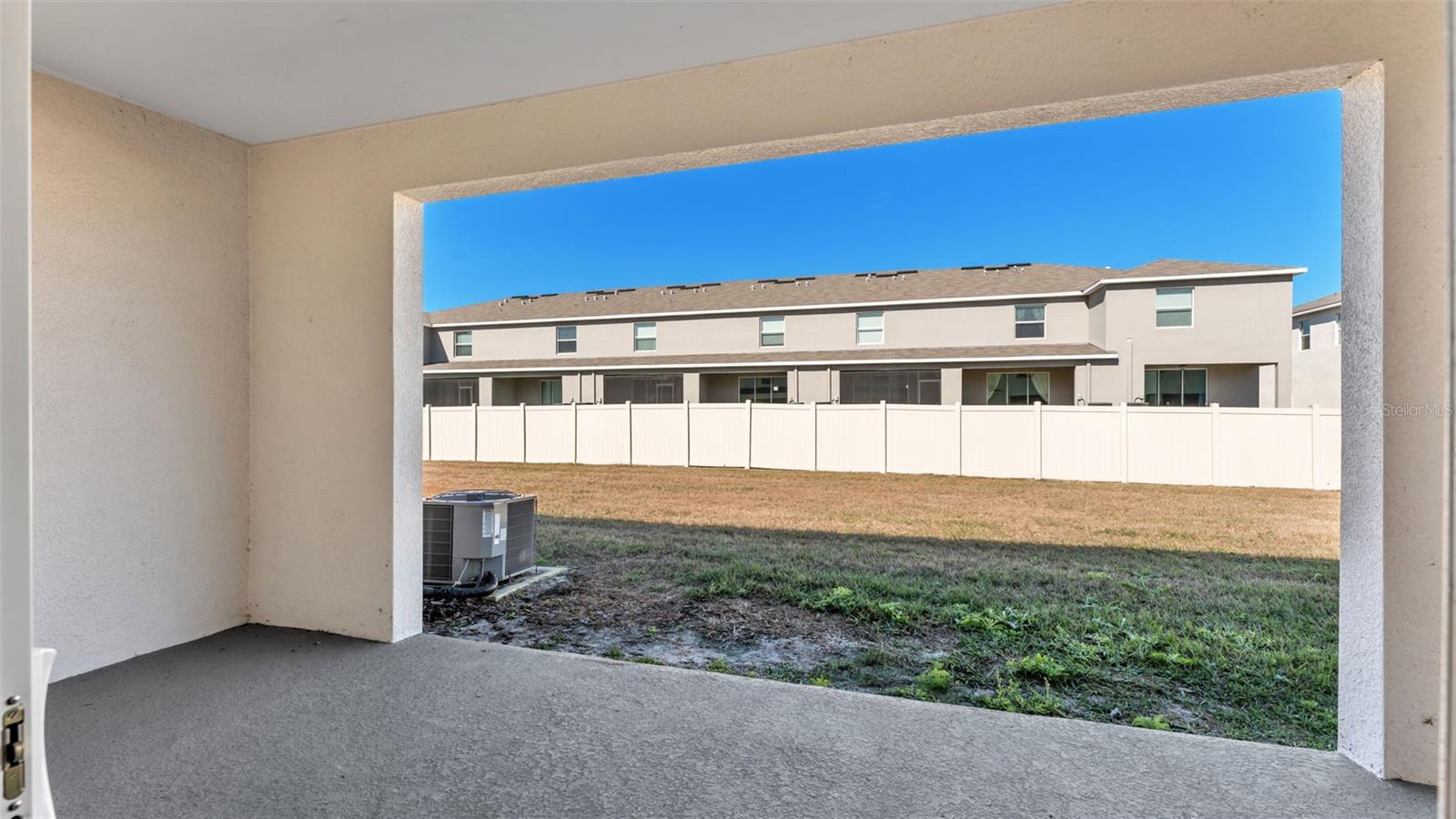 Listing photo id 31 for 3532 White Dandelion Court