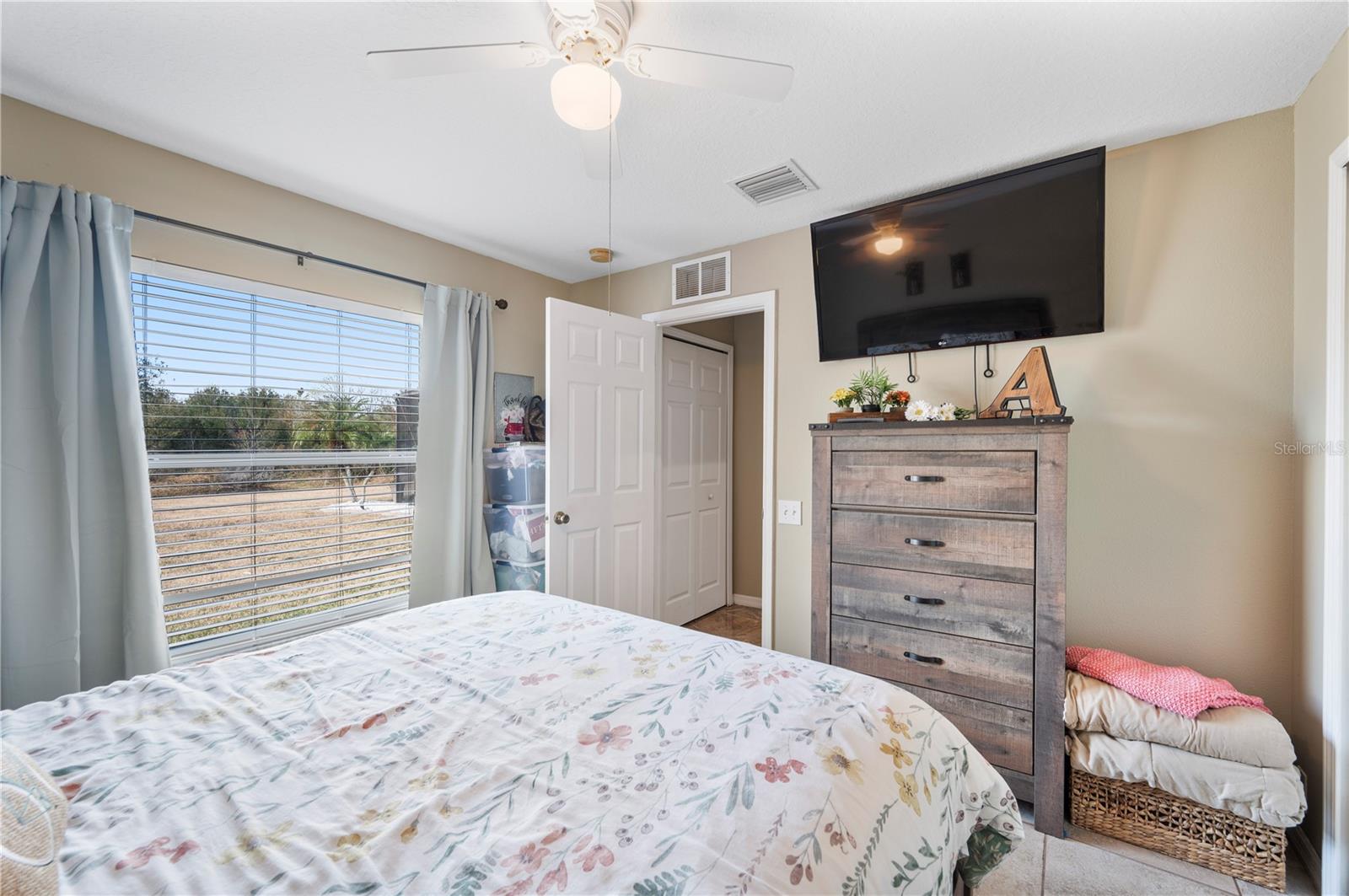 Image 34 of 55 For 4403 Avondale Groves Street