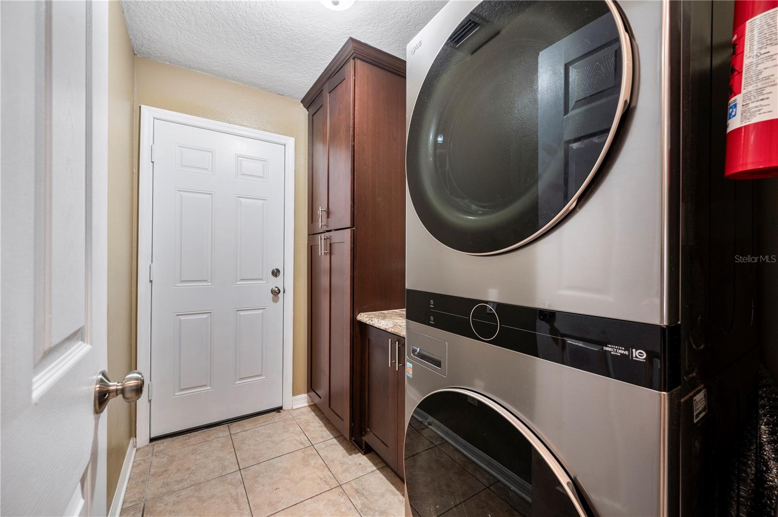 Image 36 of 55 For 4403 Avondale Groves Street