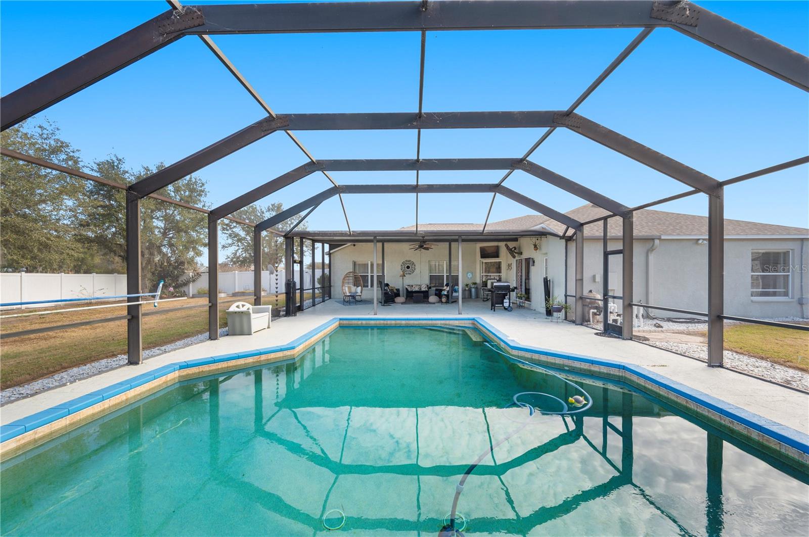 Image 42 of 55 For 4403 Avondale Groves Street