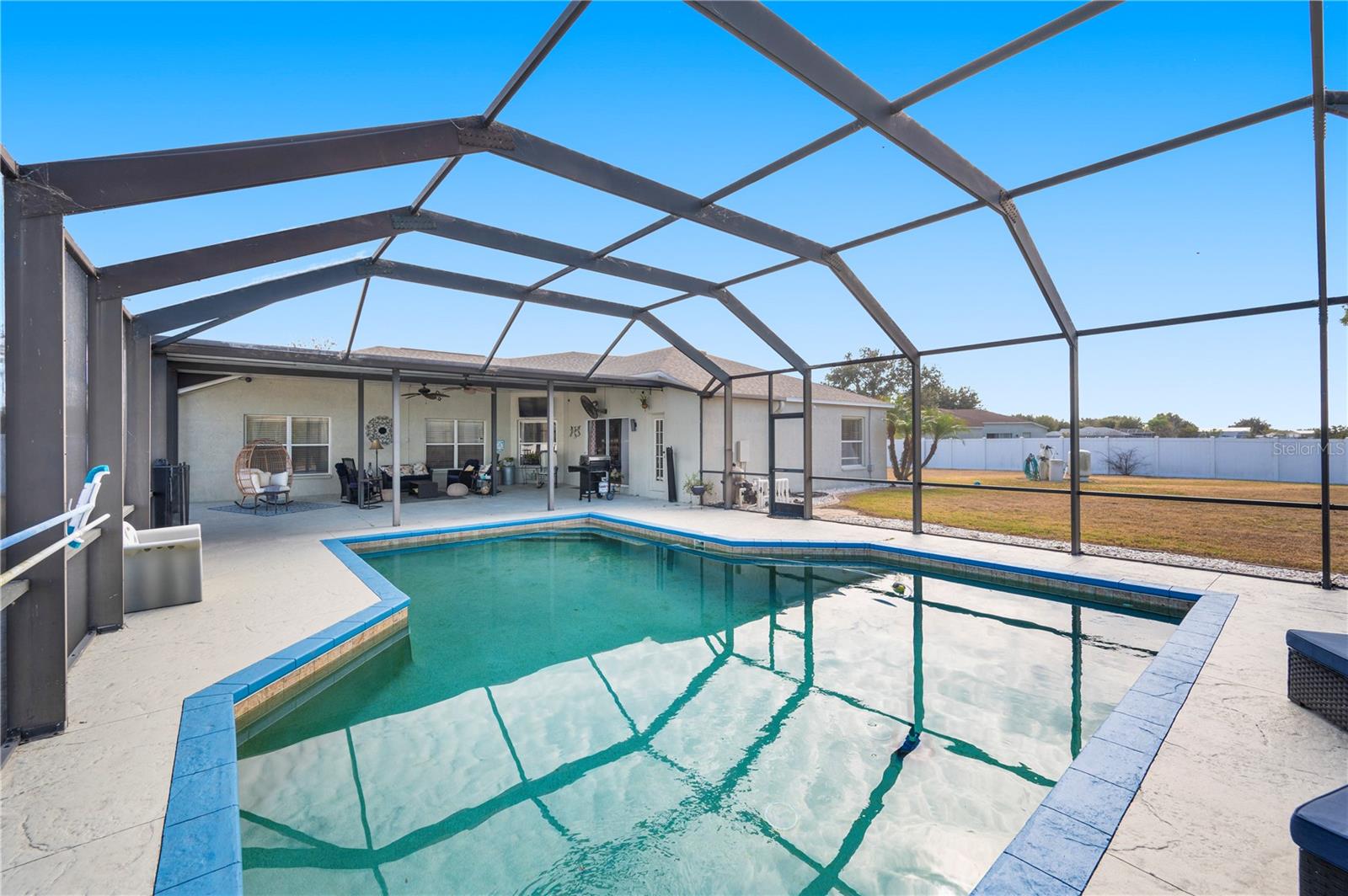 Image 43 of 55 For 4403 Avondale Groves Street