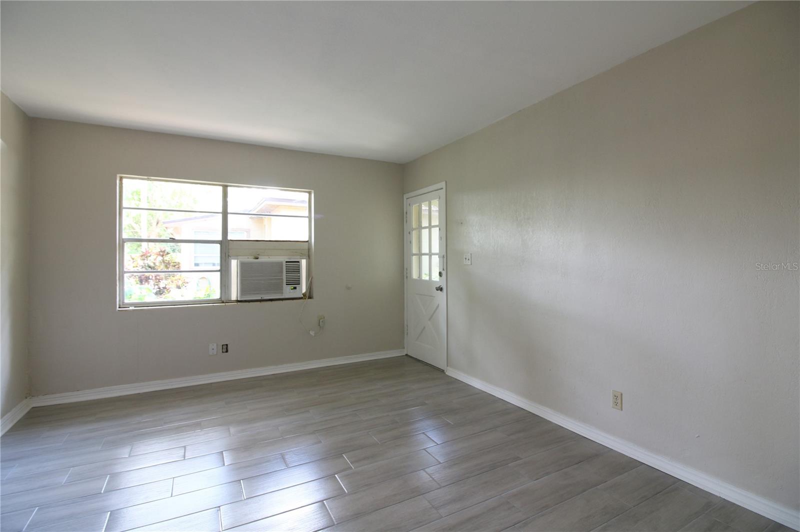 Image 3 of 15 For 1116 Tennessee Avenue