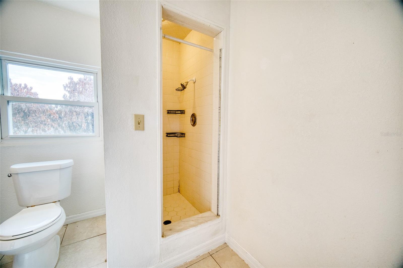 Image 21 of 39 For 2317 Harris Street