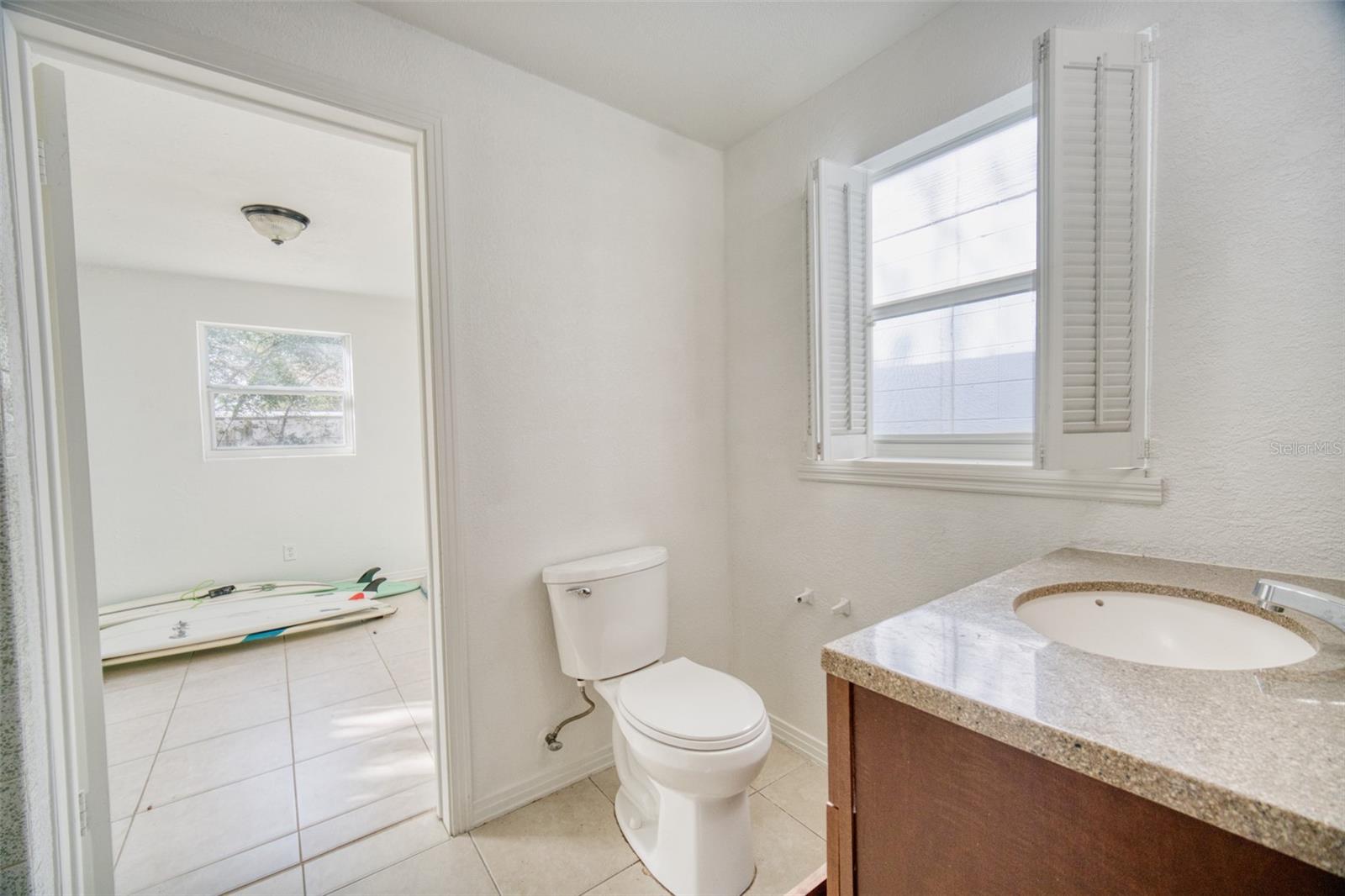 Image 27 of 39 For 2317 Harris Street