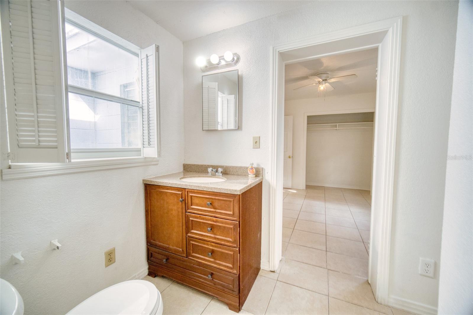 Image 28 of 39 For 2317 Harris Street