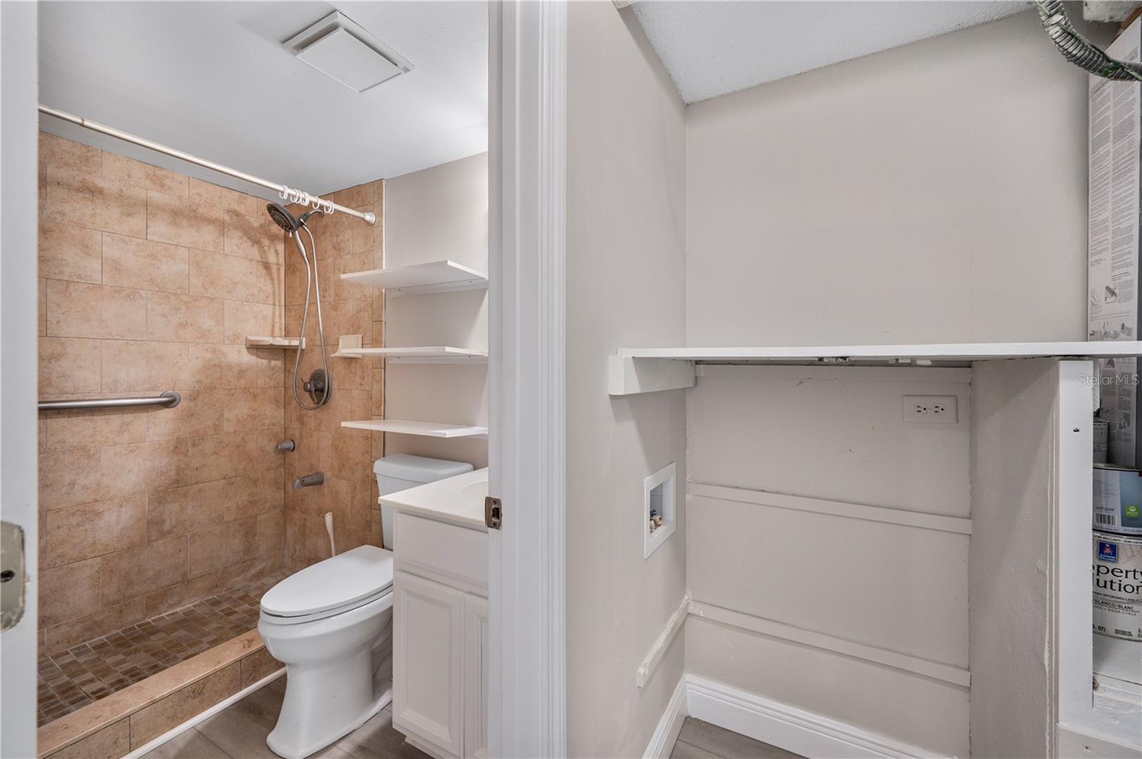 Image 13 of 27 For 1920 Edgewood Drive L5