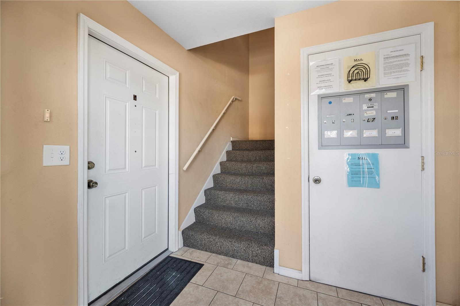 Image 26 of 27 For 1920 Edgewood Drive L5