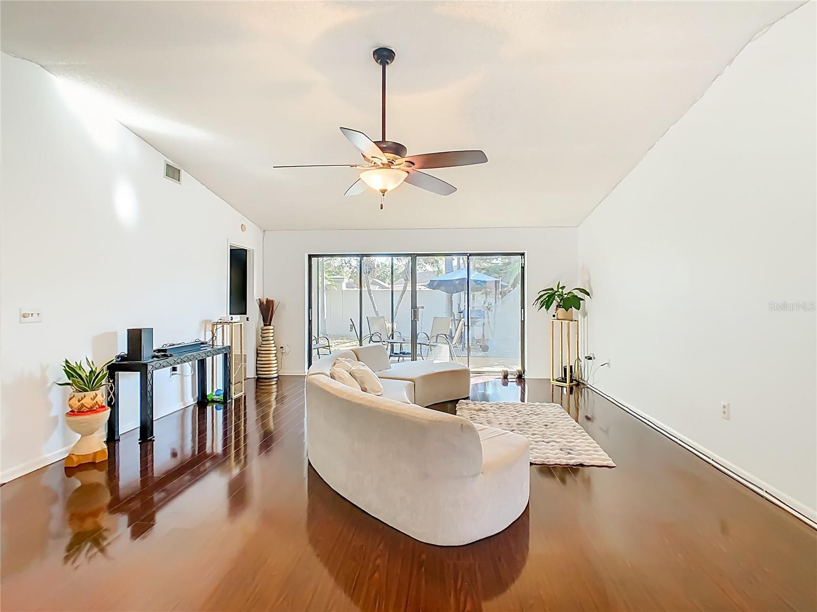 Image 16 of 52 For 4406 Glenns Landing