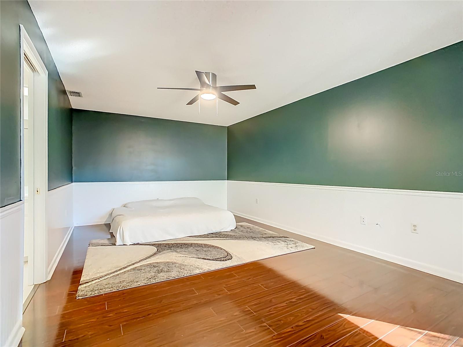 Image 32 of 52 For 4406 Glenns Landing