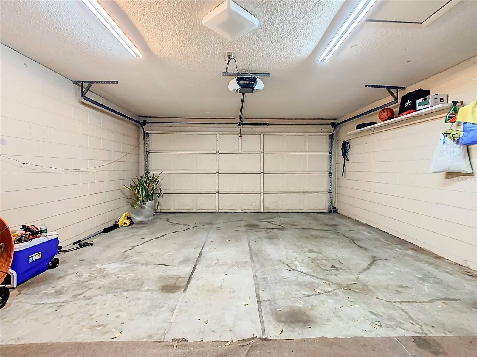 Image 39 of 52 For 4406 Glenns Landing