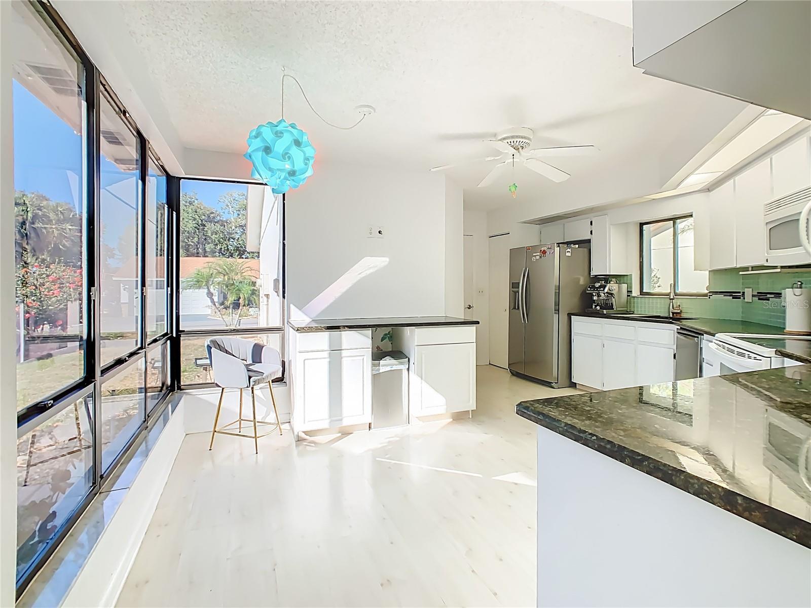 Image 7 of 52 For 4406 Glenns Landing