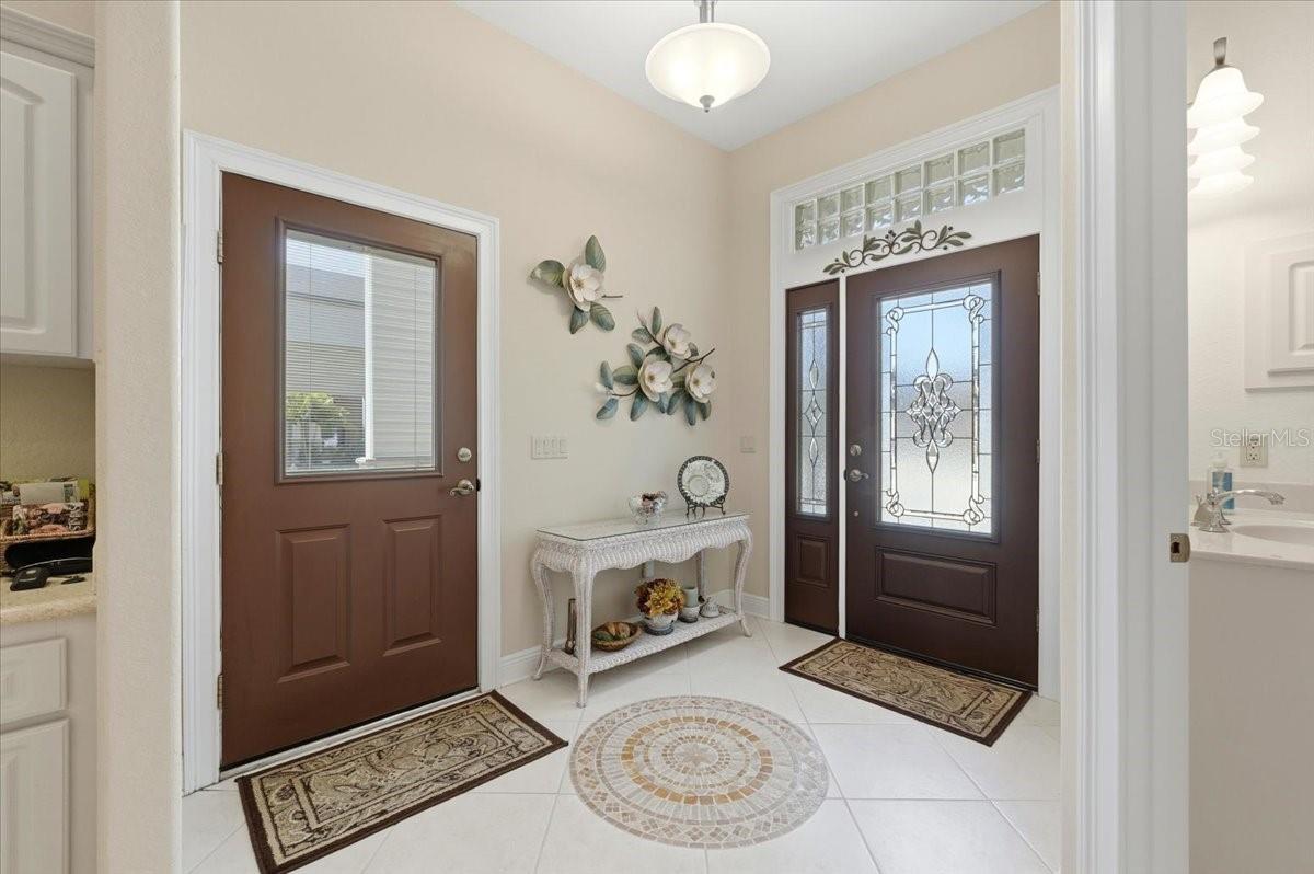 Image 15 of 47 For 451 Motorcoach Drive S