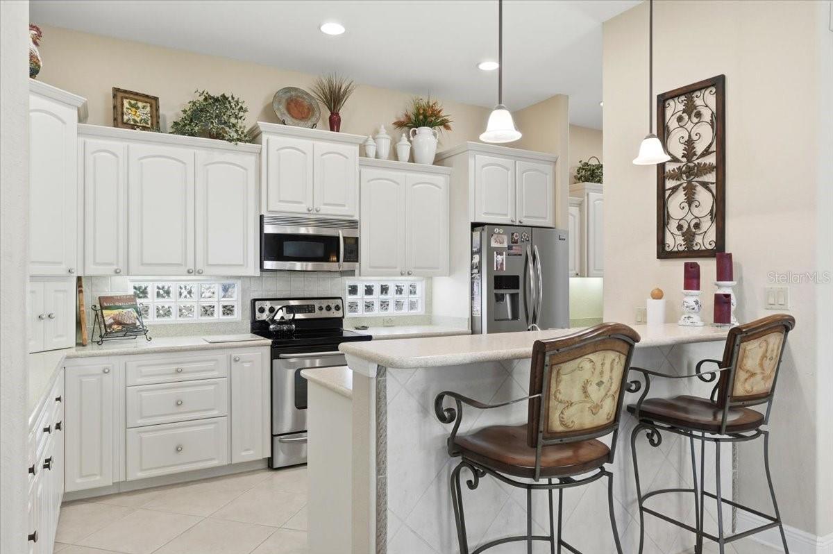 Image 20 of 47 For 451 Motorcoach Drive S