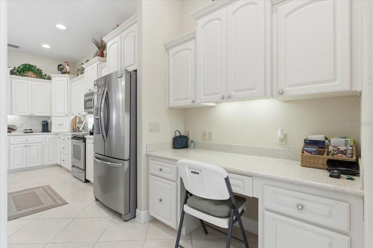 Image 24 of 47 For 451 Motorcoach Drive S