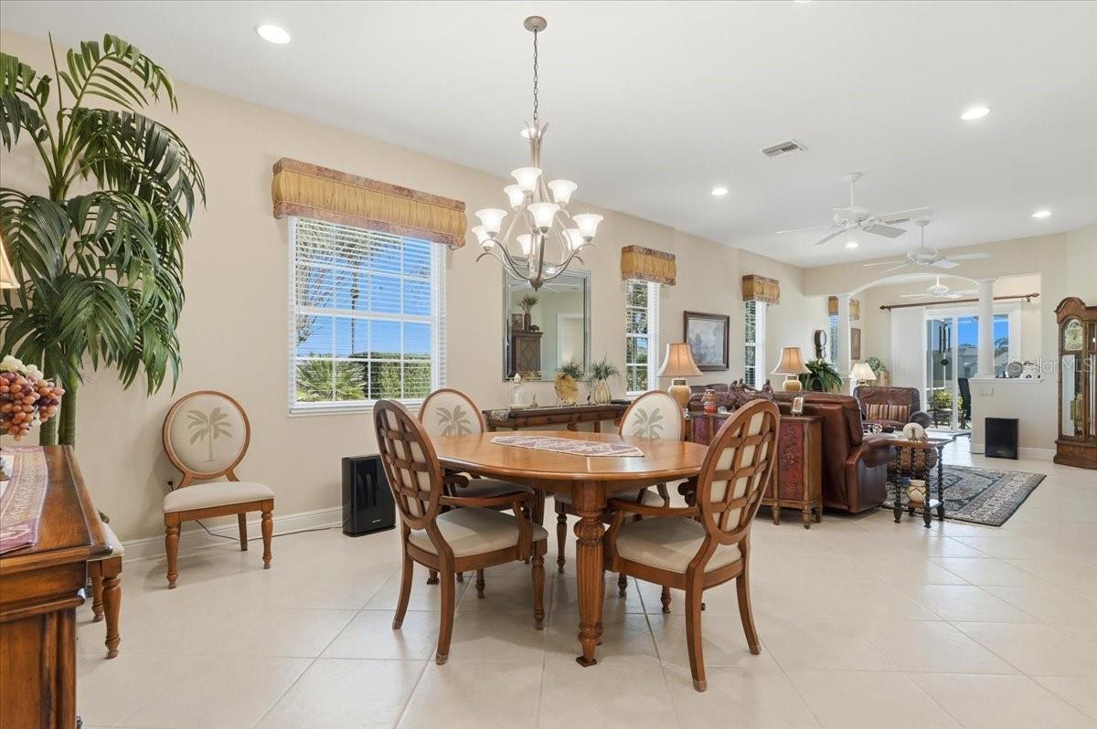 Image 26 of 47 For 451 Motorcoach Drive S