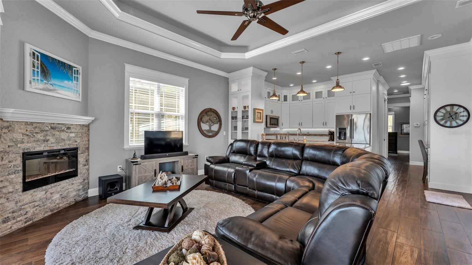 Image 20 of 38 For 3272 Fish Hawk Drive