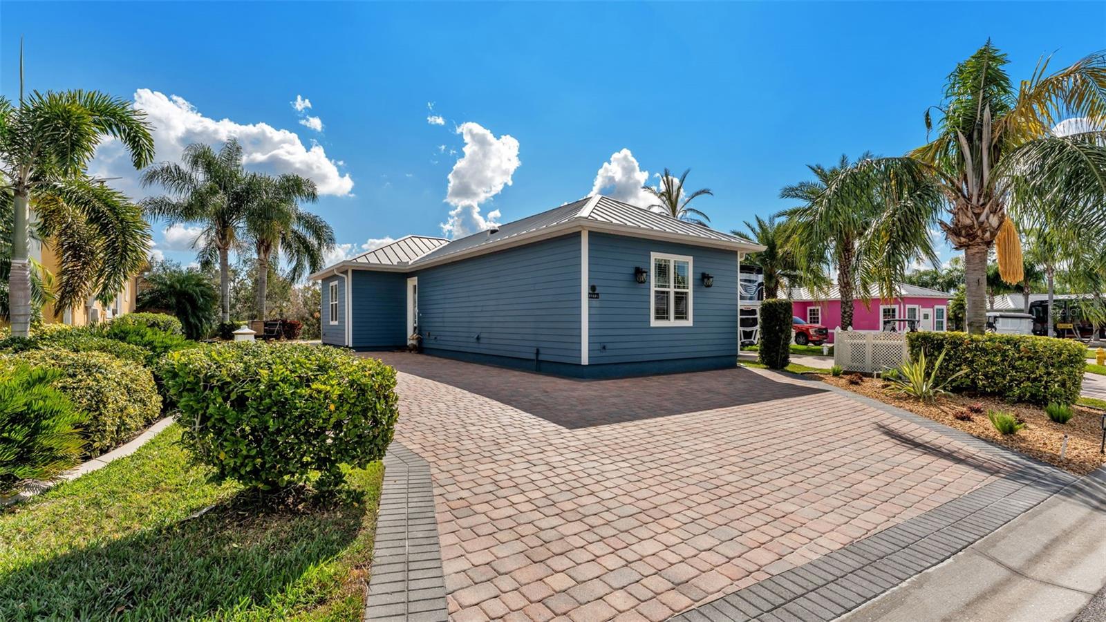 Image 6 of 38 For 3272 Fish Hawk Drive