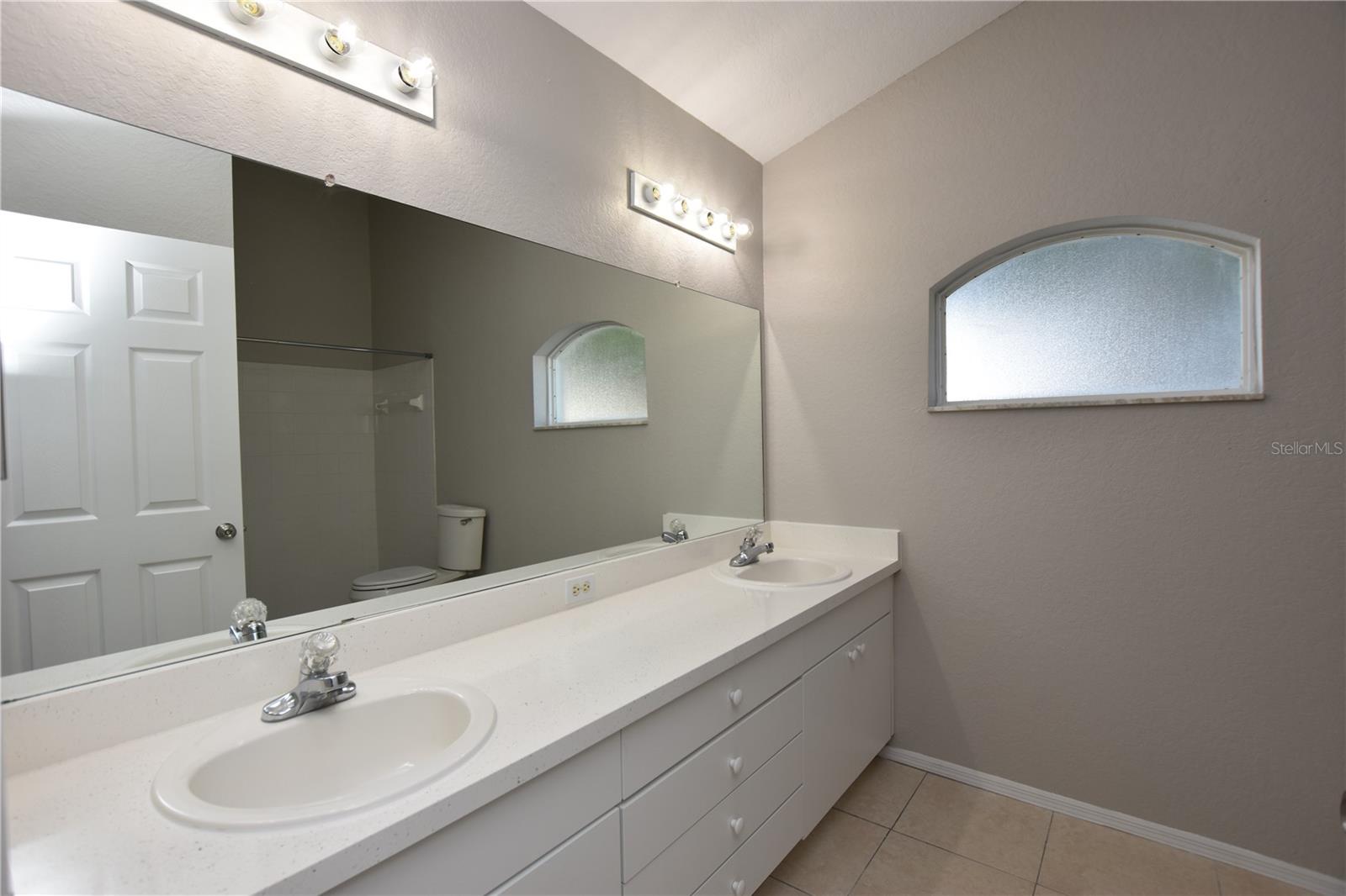 Image 12 of 22 For 141 Osprey Heights Drive