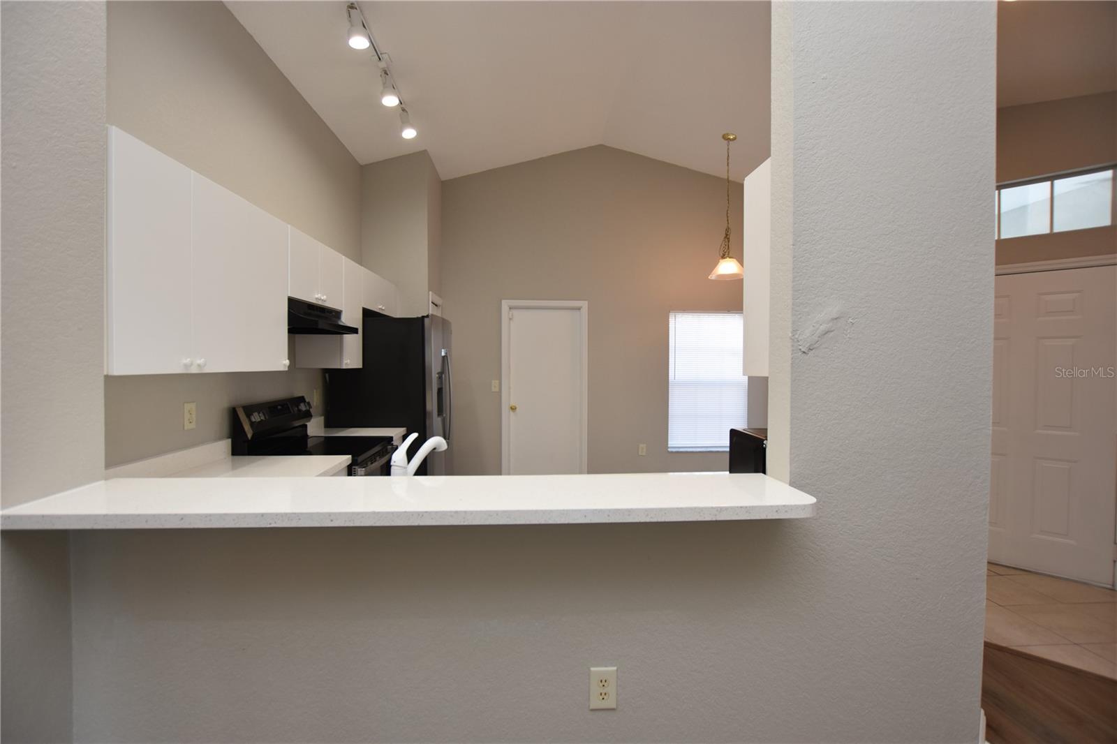 Image 4 of 22 For 141 Osprey Heights Drive