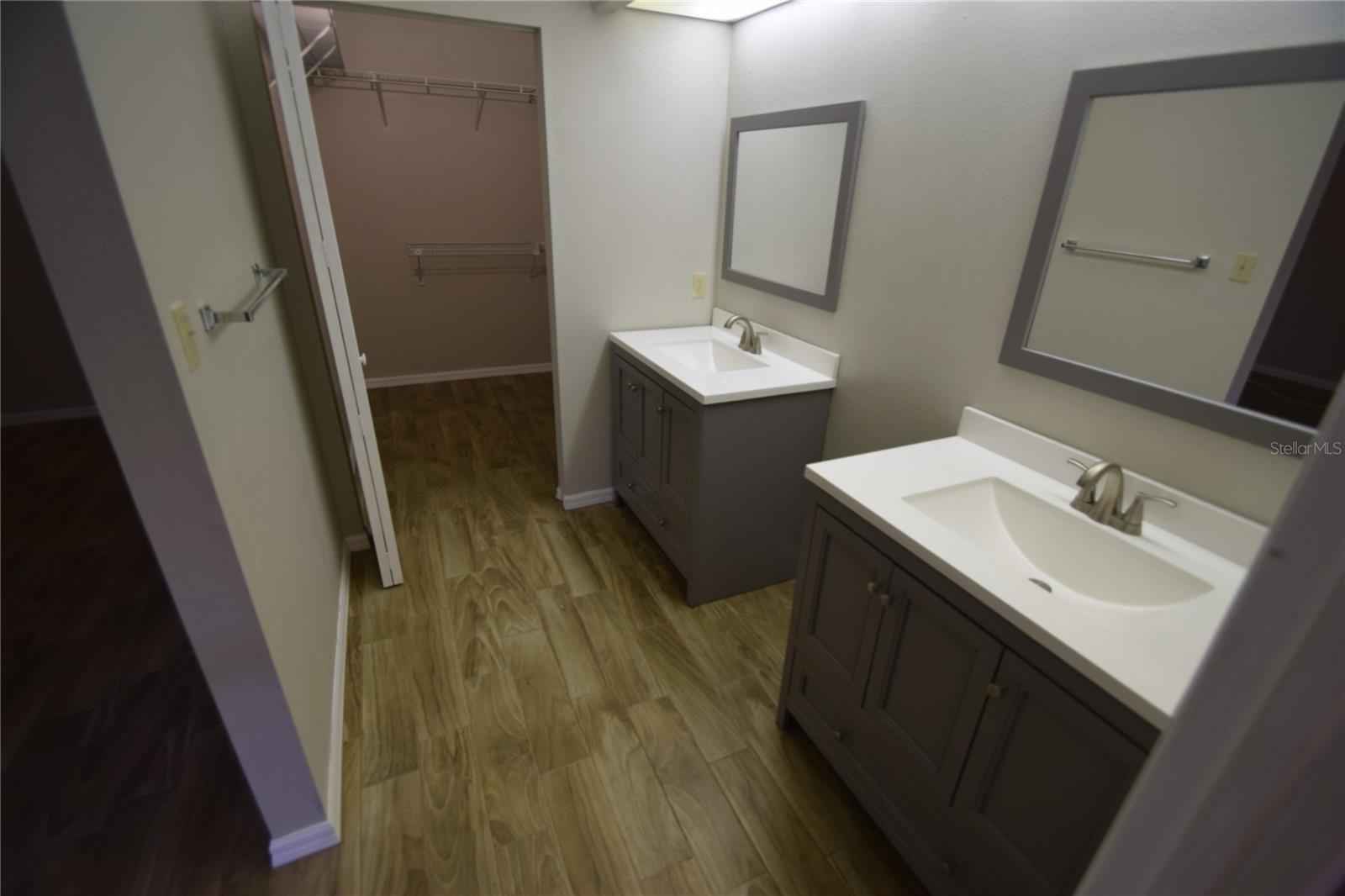 Image 17 of 24 For 6022 Crane Drive