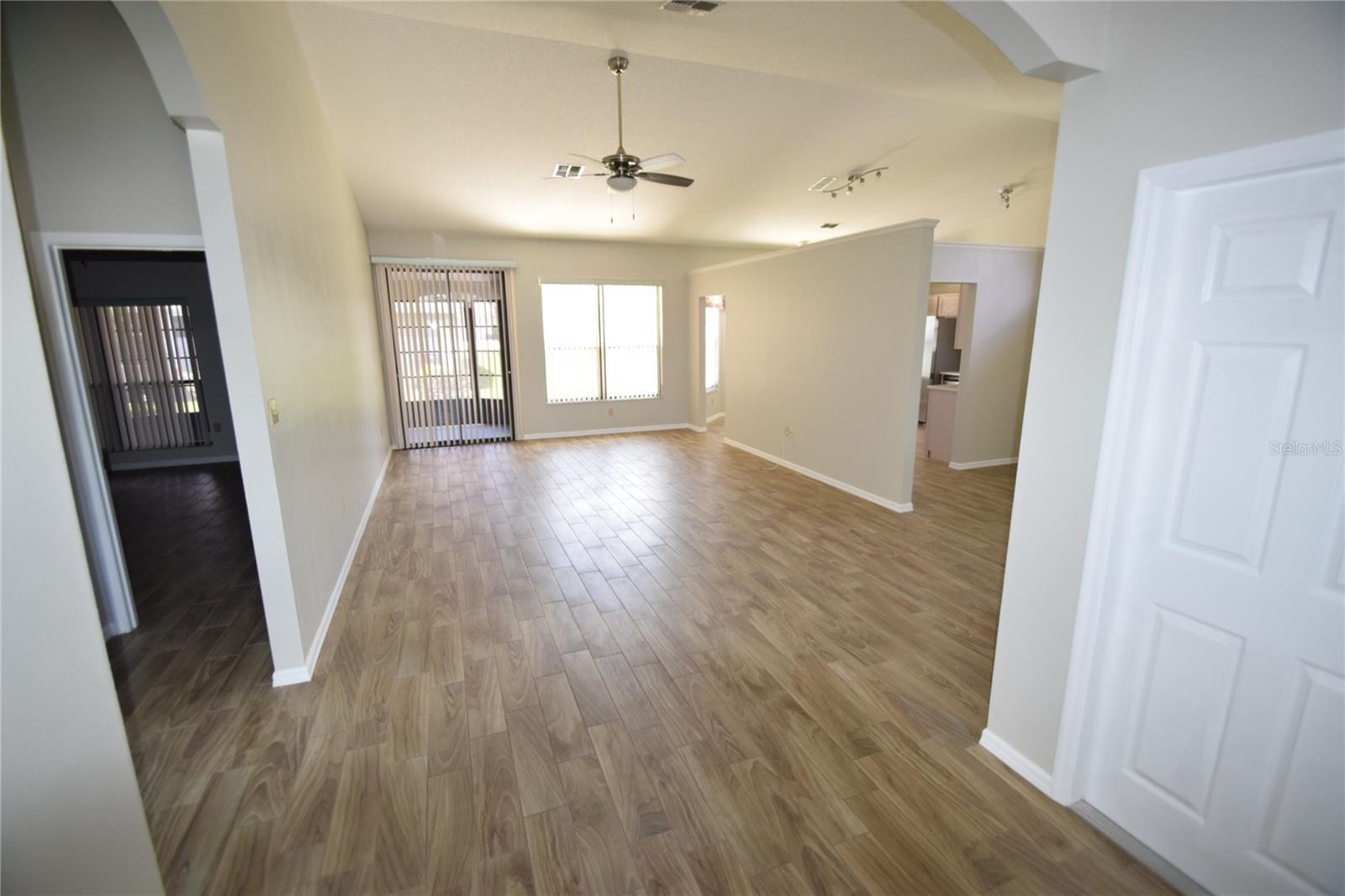 Image 6 of 24 For 6022 Crane Drive