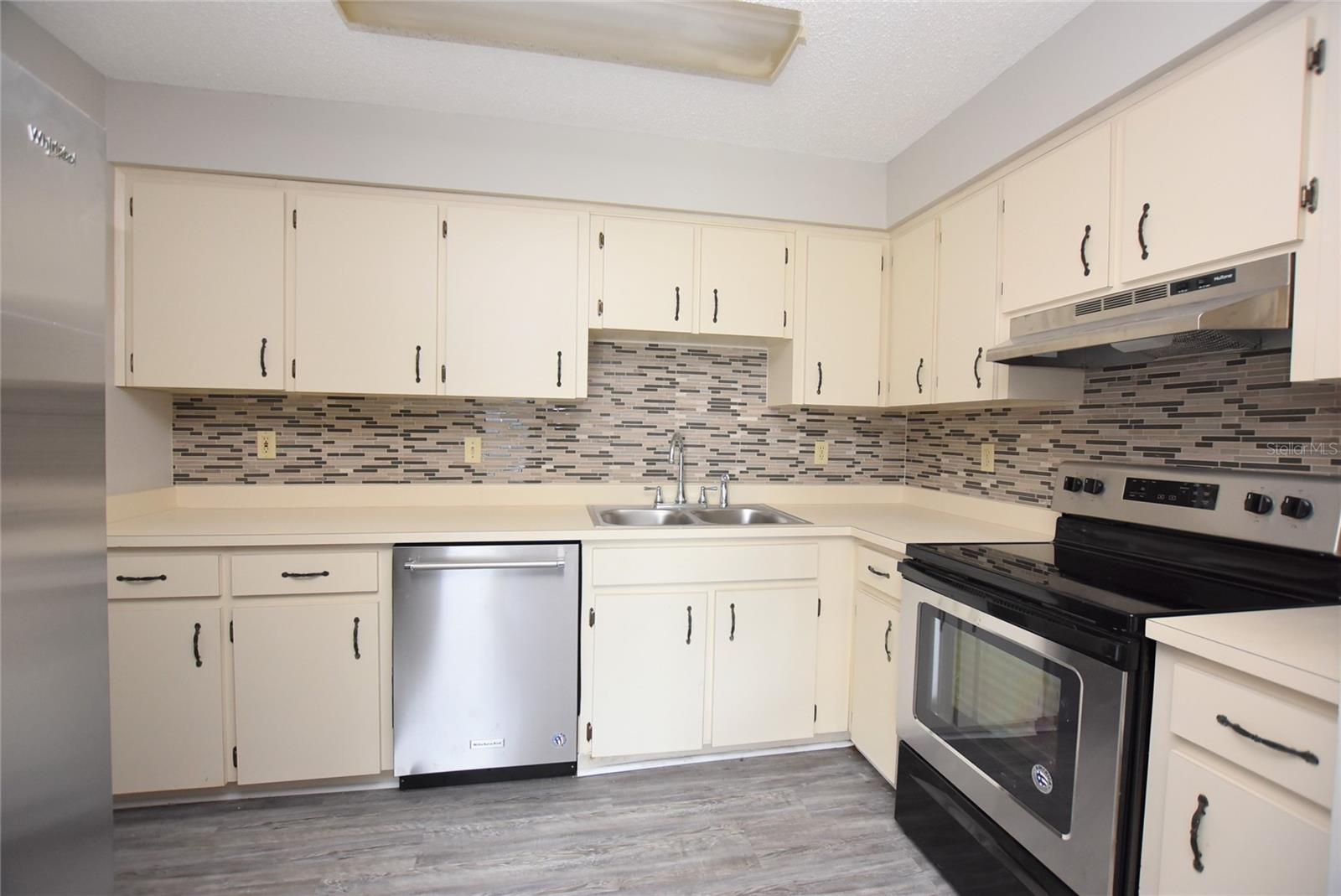 Image 7 of 20 For 237 Marble Lane